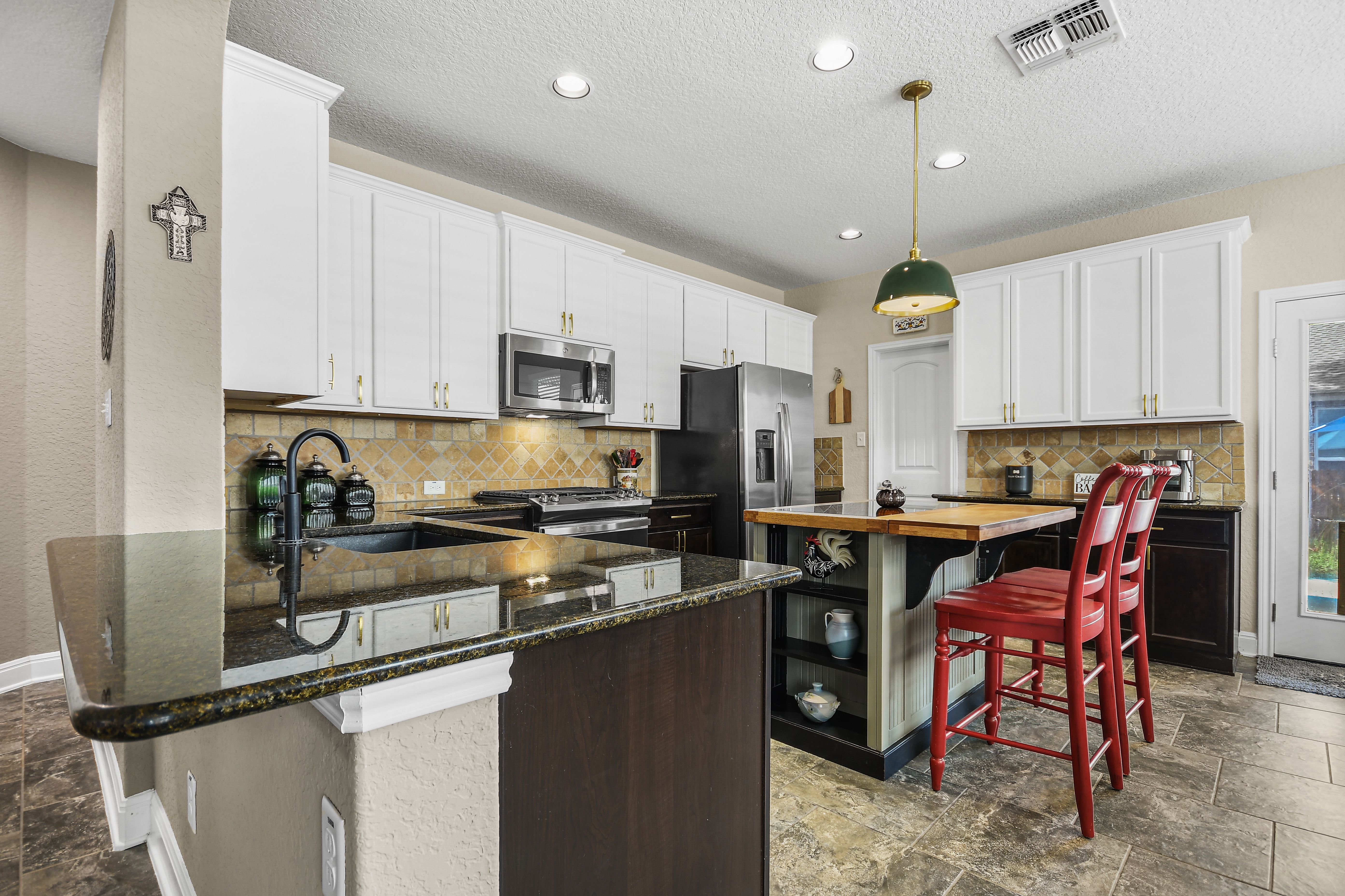  Beautifully Maintained One-Story Retreat in Wortham Oaks - 物件實景