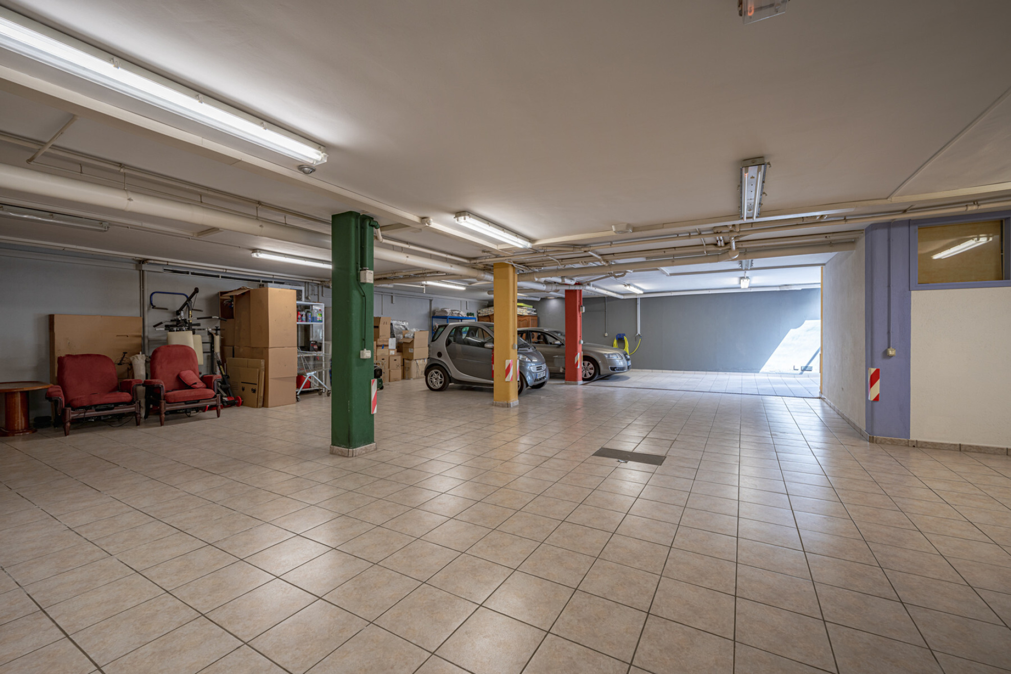  Extraordinary property with two separate houses in a privileged location - 物件實景