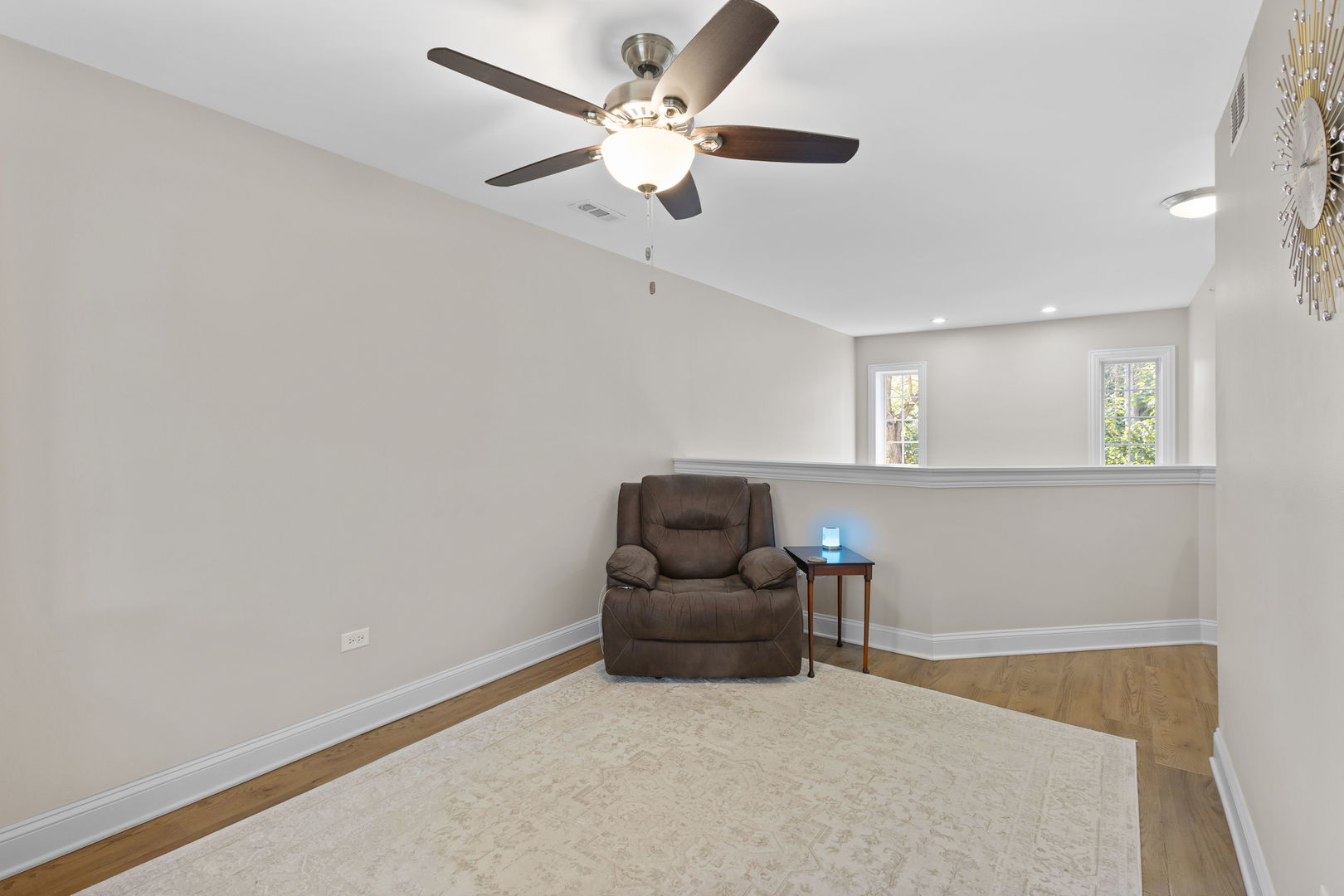 Westmont, Illinois, 60559, United States, 3 Bedrooms Bedrooms, ,4 BathroomsBathrooms,Residential,For Sale,1950669