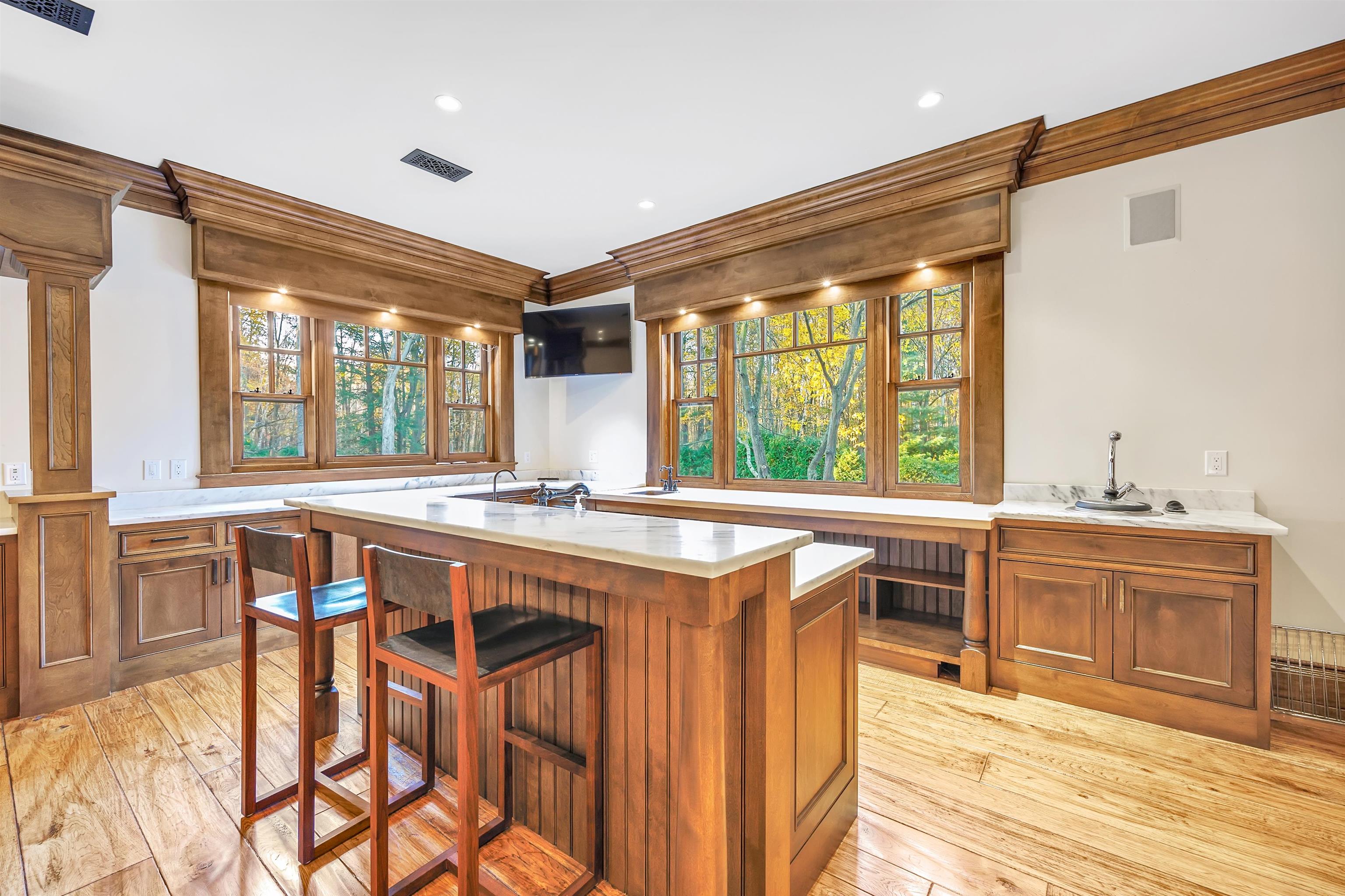 HOBART, Wisconsin, 54155, United States, 4 Bedrooms Bedrooms, ,7 BathroomsBathrooms,Residential,For Sale,1991559