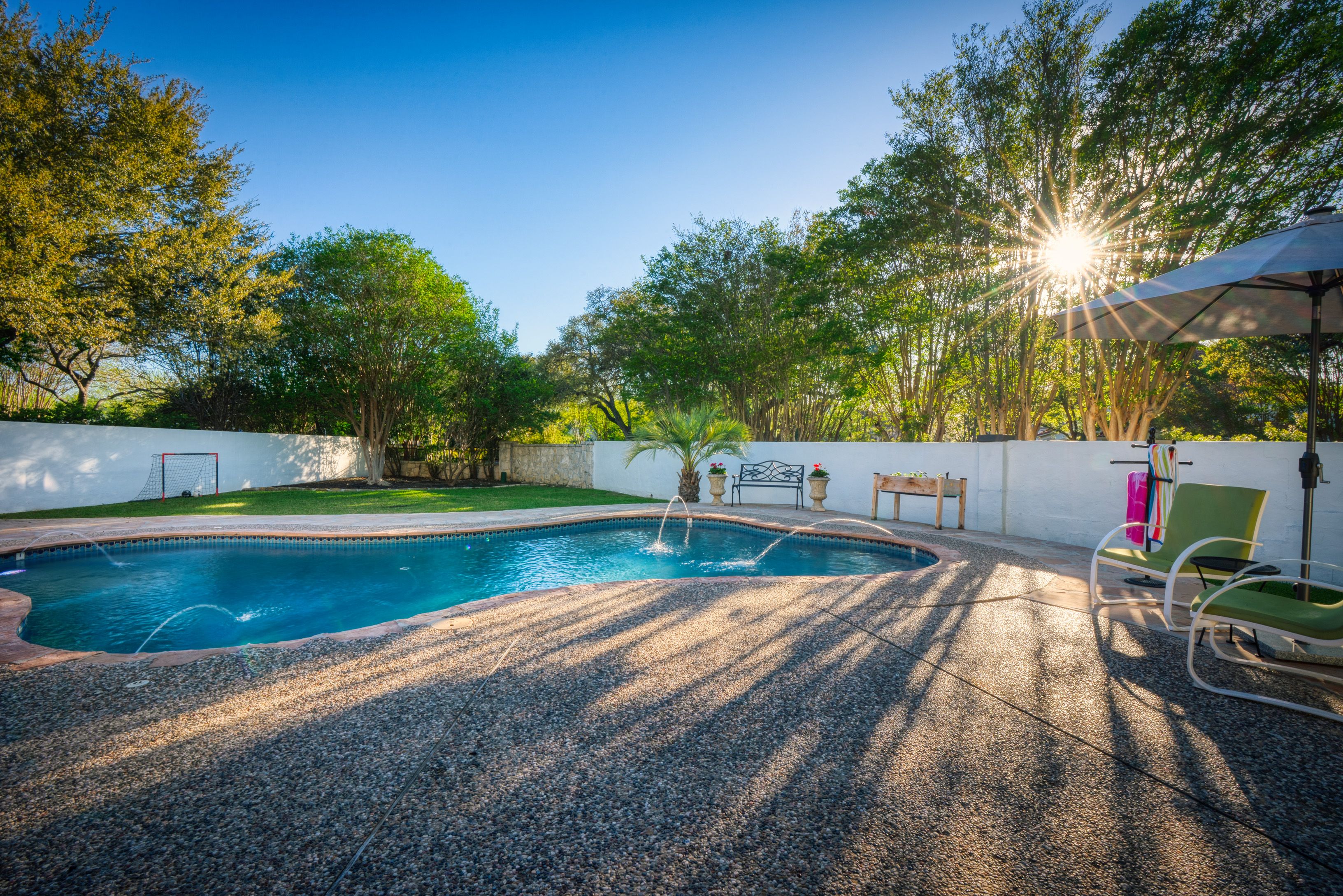  Stunning Remodel Near Private Lake & Trails - 物件實景