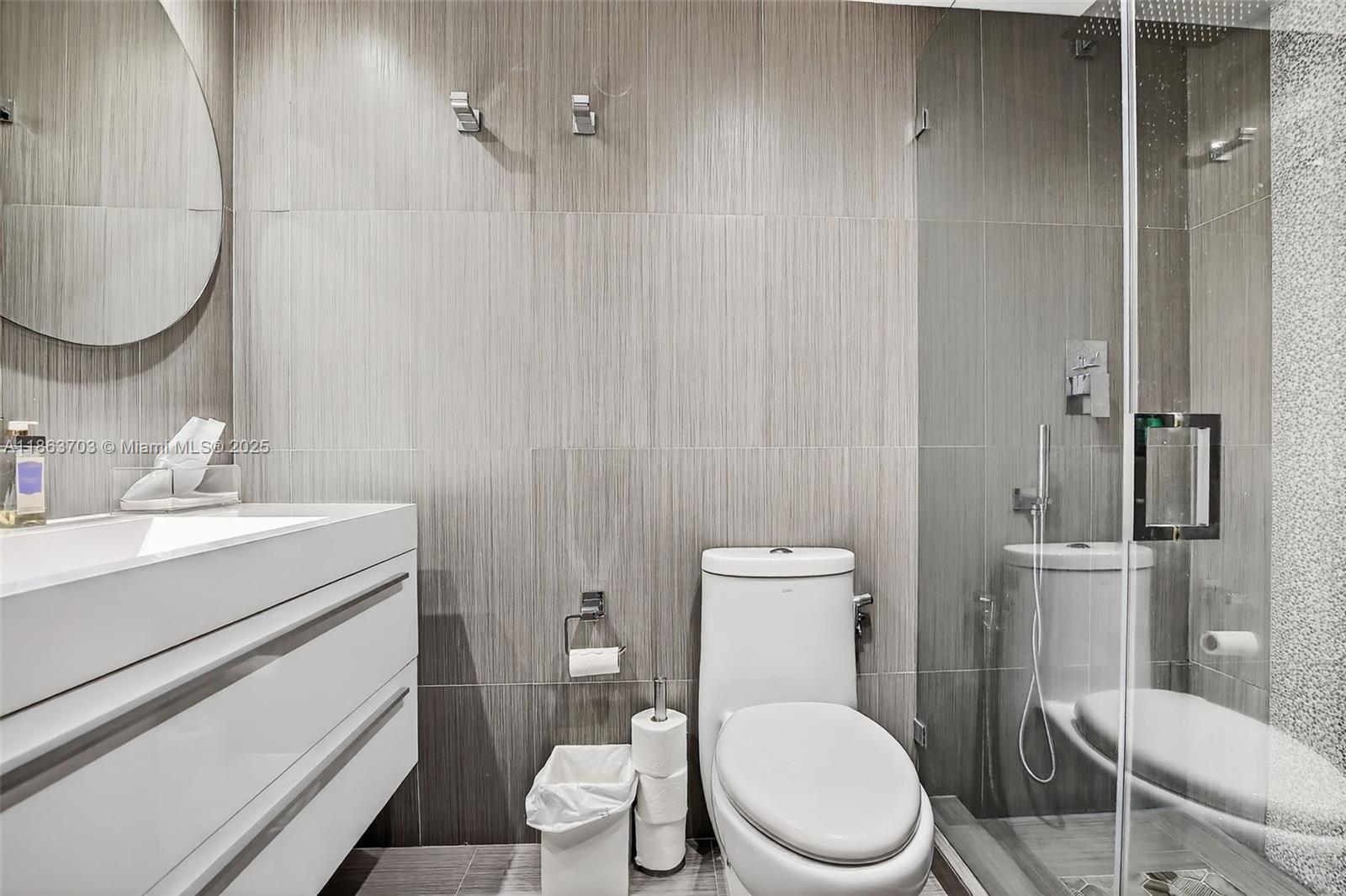 Pembroke Pines, Florida, 33026, United States, 3 Bedrooms Bedrooms, ,3 BathroomsBathrooms,Residential,For Sale,1954941