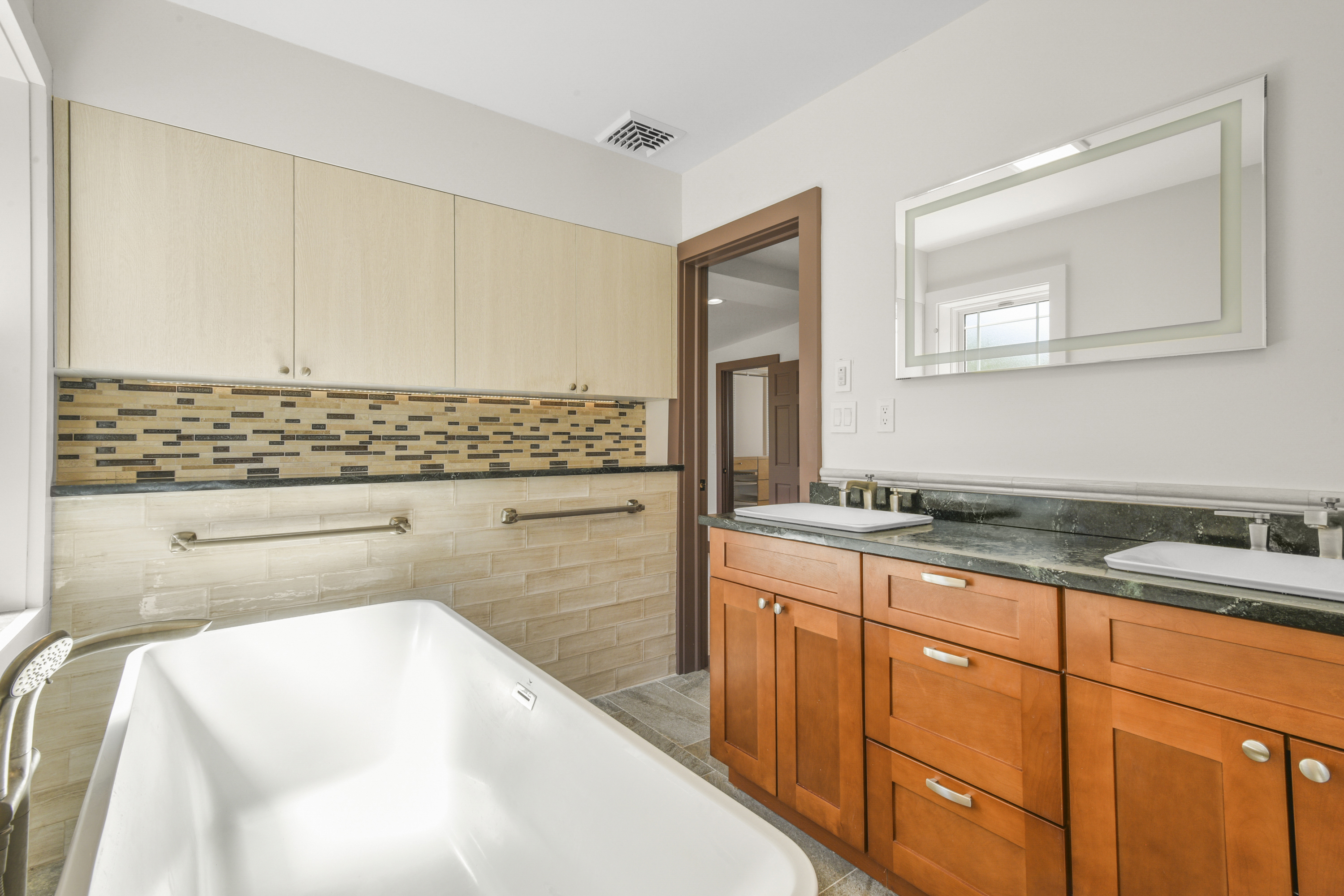  415 Eighth Avenue - 物件實景