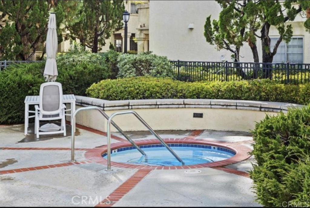 Vista, California, 92081, United States, 2 Bedrooms Bedrooms, ,2 BathroomsBathrooms,Residential,For Sale,1989582