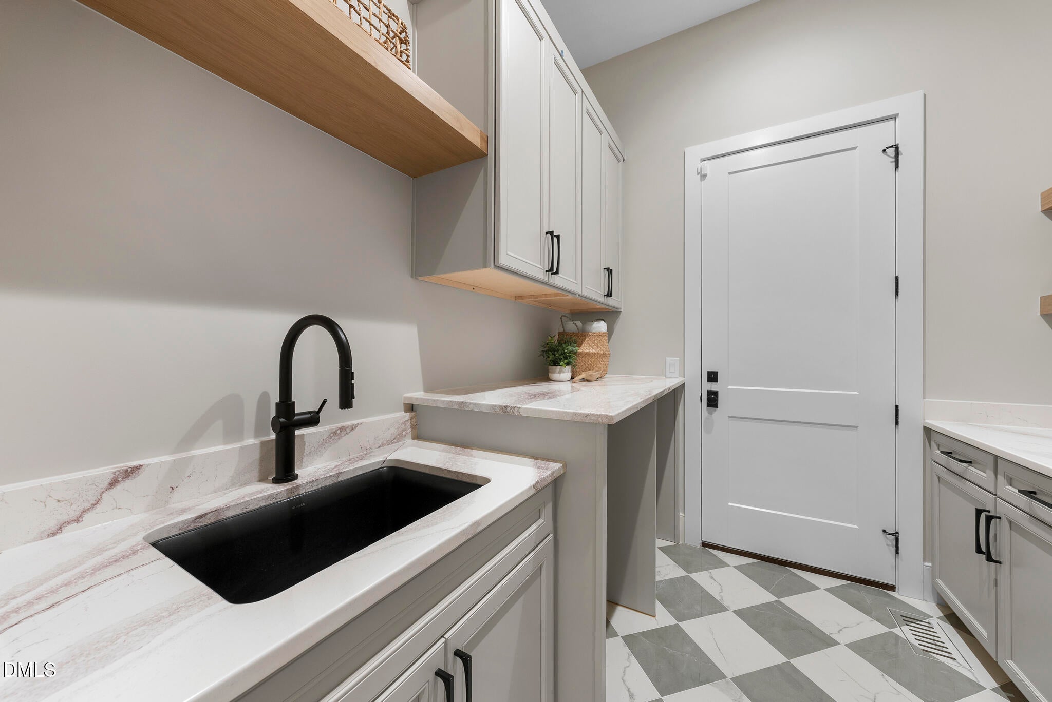 Raleigh, North Carolina, 27615, United States, 5 Bedrooms Bedrooms, ,6 BathroomsBathrooms,Residential,For Sale,1998897