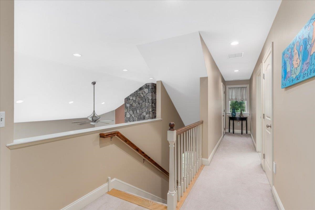 Bedford, New Hampshire, 03110, United States, 4 Bedrooms Bedrooms, ,5 BathroomsBathrooms,Residential,For Sale,1865787