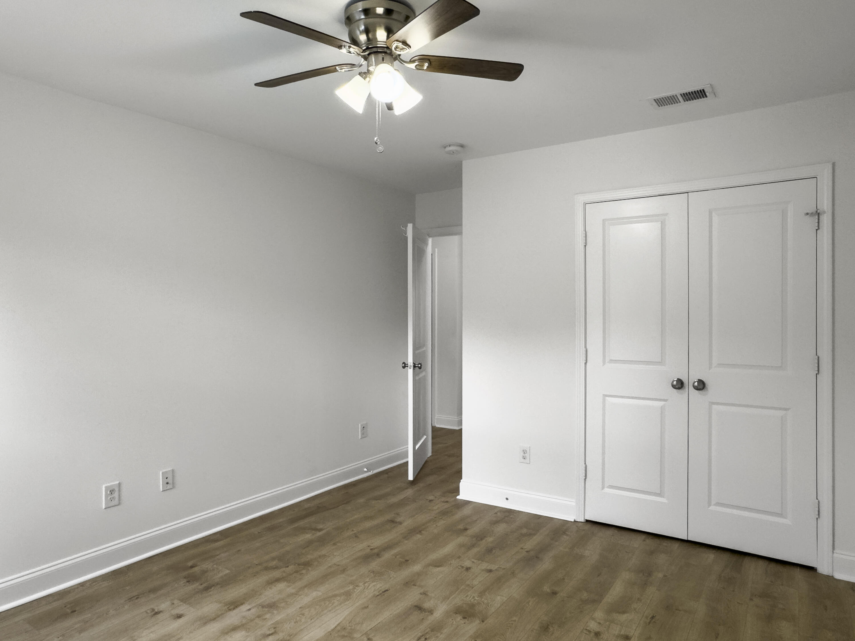 Charleston, South Carolina, 29414, United States, 3 Bedrooms Bedrooms, ,3 BathroomsBathrooms,Residential,For Sale,1913391