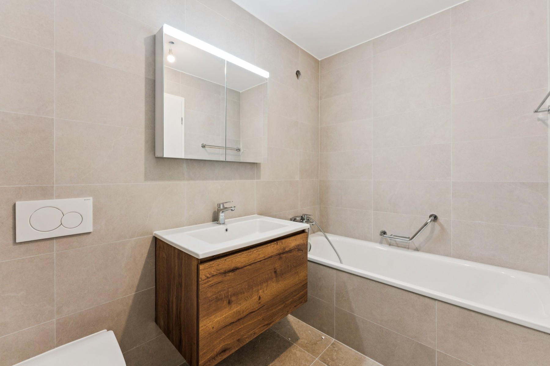  Exceptional new 5.5-room apartment with unobstructed views - 物件實景