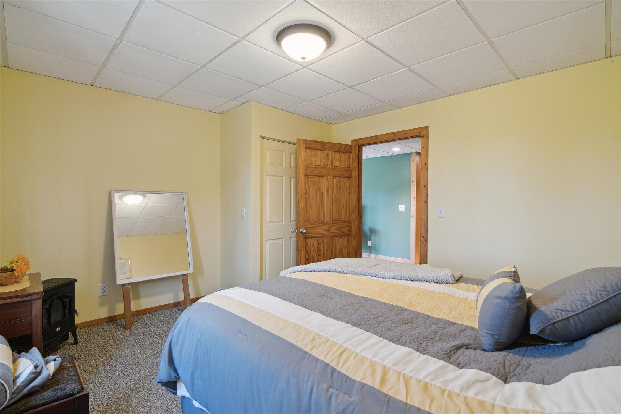 Hillsdale, Michigan, 49242, United States, 6 Bedrooms Bedrooms, ,4 BathroomsBathrooms,Residential,For Sale,1974672