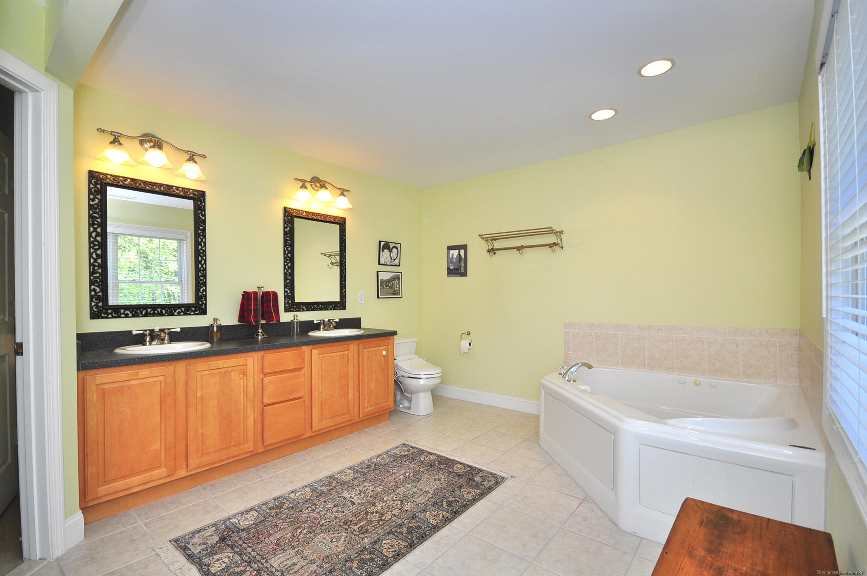 Tolland, Connecticut, 06084, United States, 3 Bedrooms Bedrooms, ,3 BathroomsBathrooms,Residential,For Sale,1937820