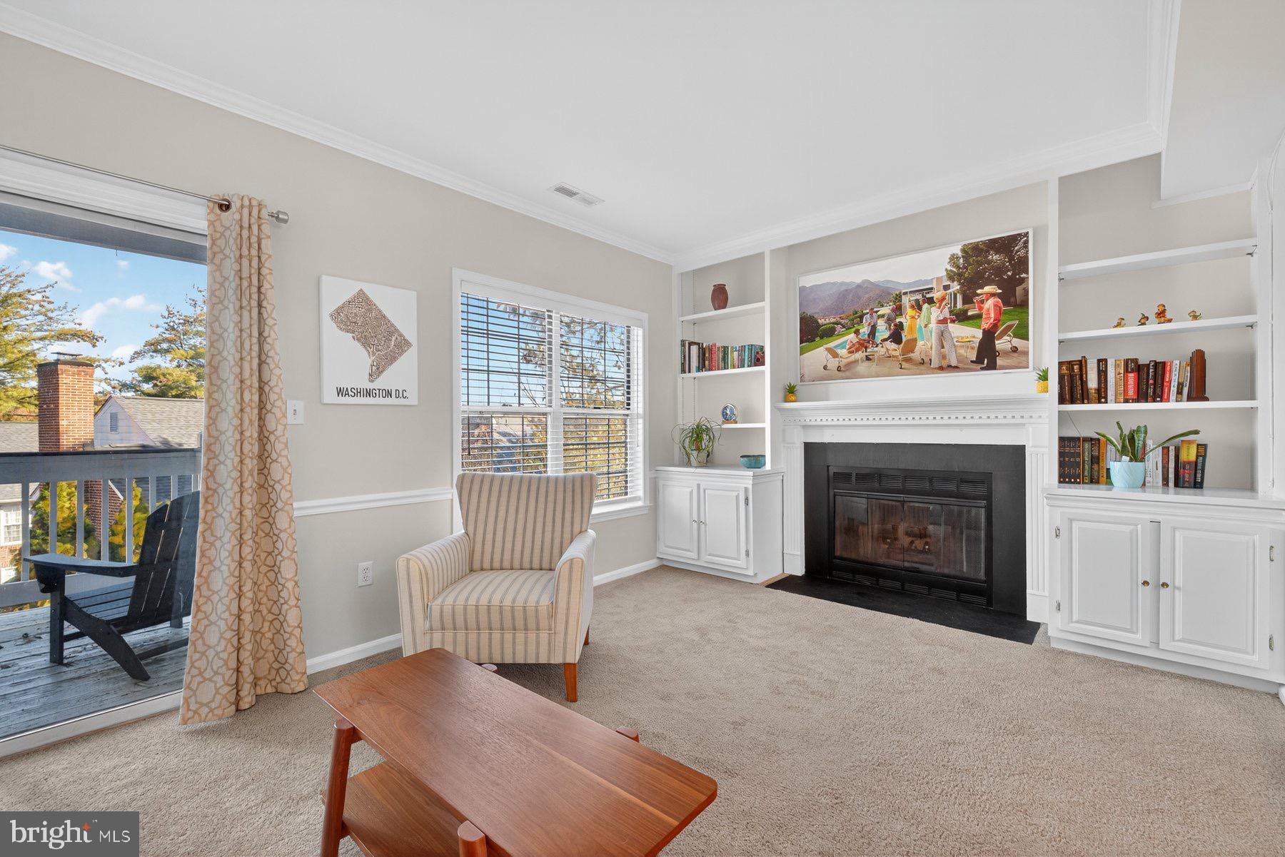 Arlington, Virginia, 22206, United States, ,Residential,For Sale,1992394