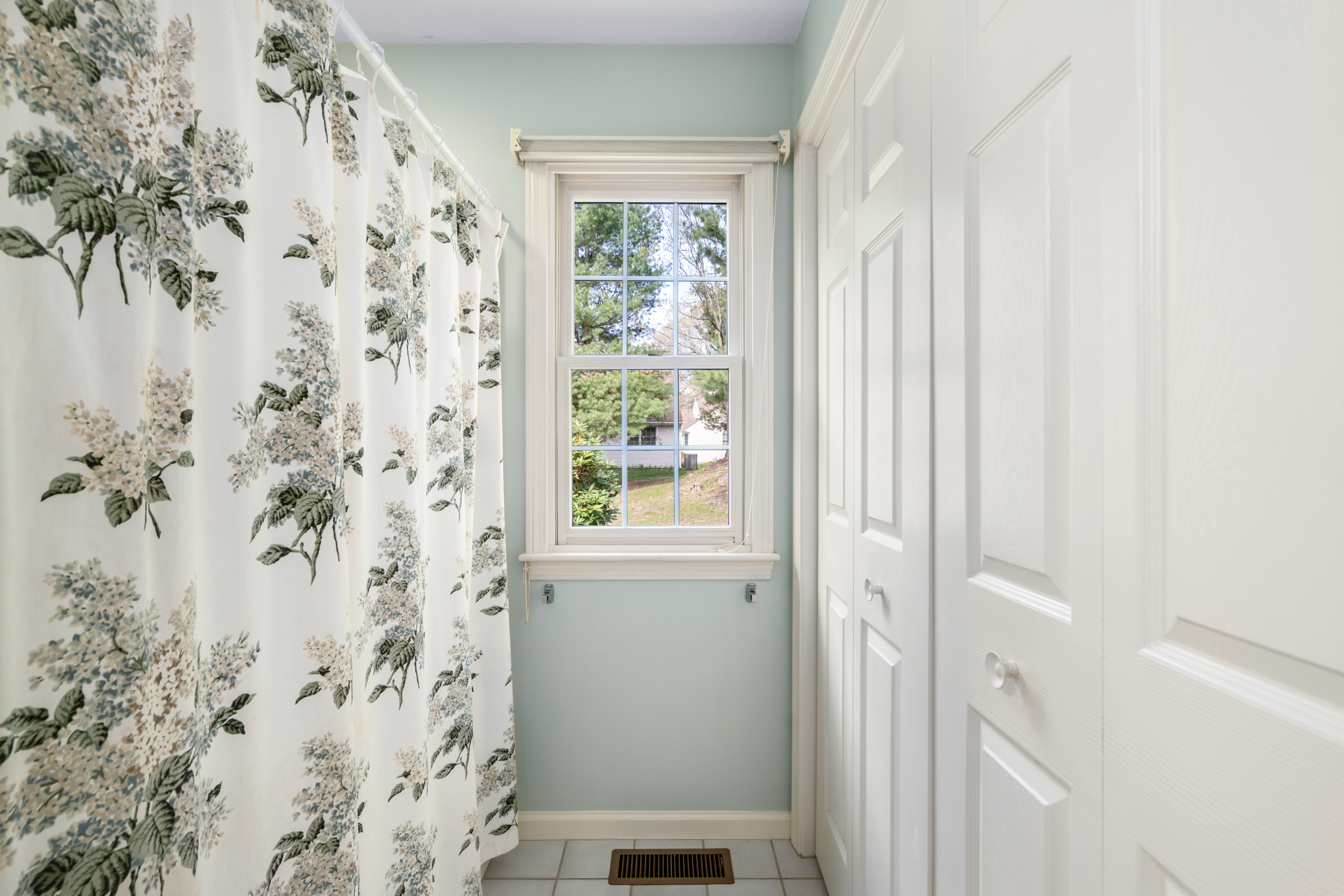  10 Cabot Drive, Unit 51, Shrewsbury, MA, 01545 - 物件實景