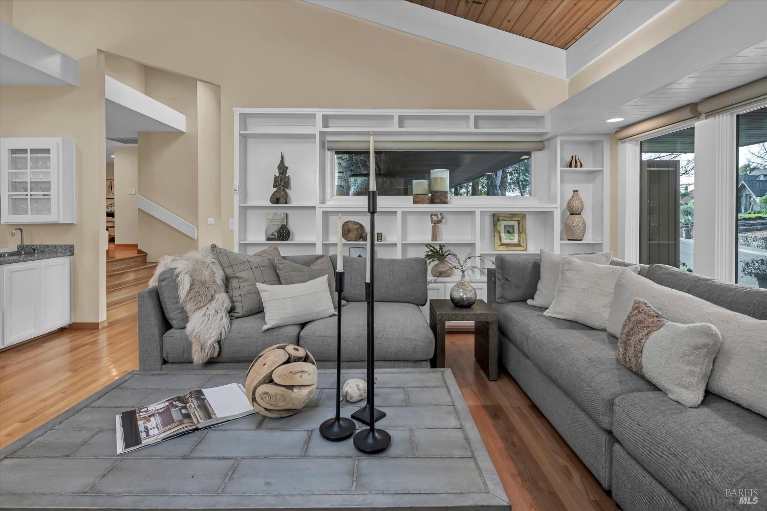 Napa, California, 94558, United States, 3 Bedrooms Bedrooms, ,3 BathroomsBathrooms,Residential,For Sale,1991086