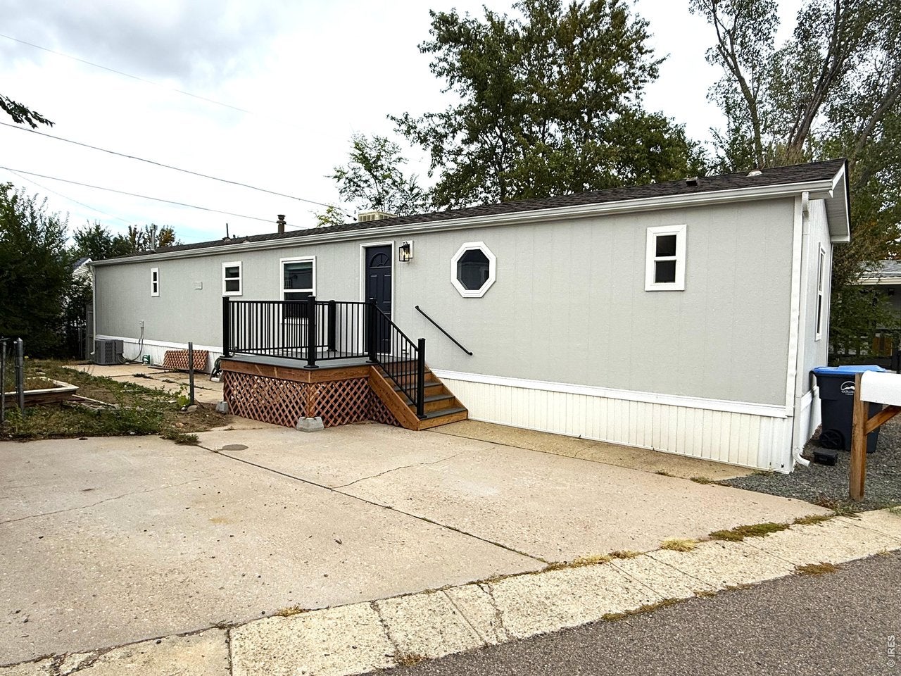 F St, Golden, CO 80401
