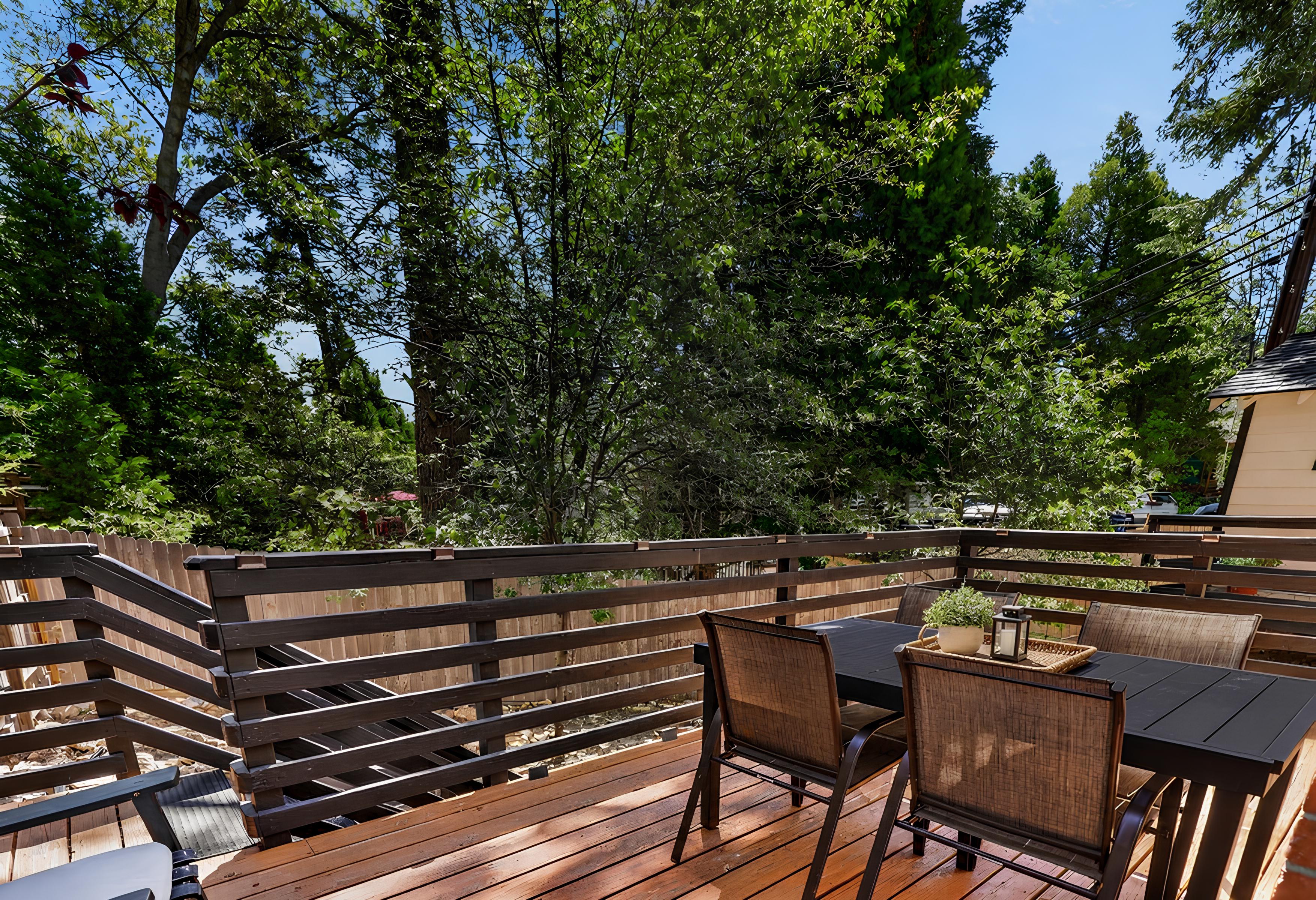  335 Oak Drive, Lake Arrowhead, CA 92352 - 物件實景