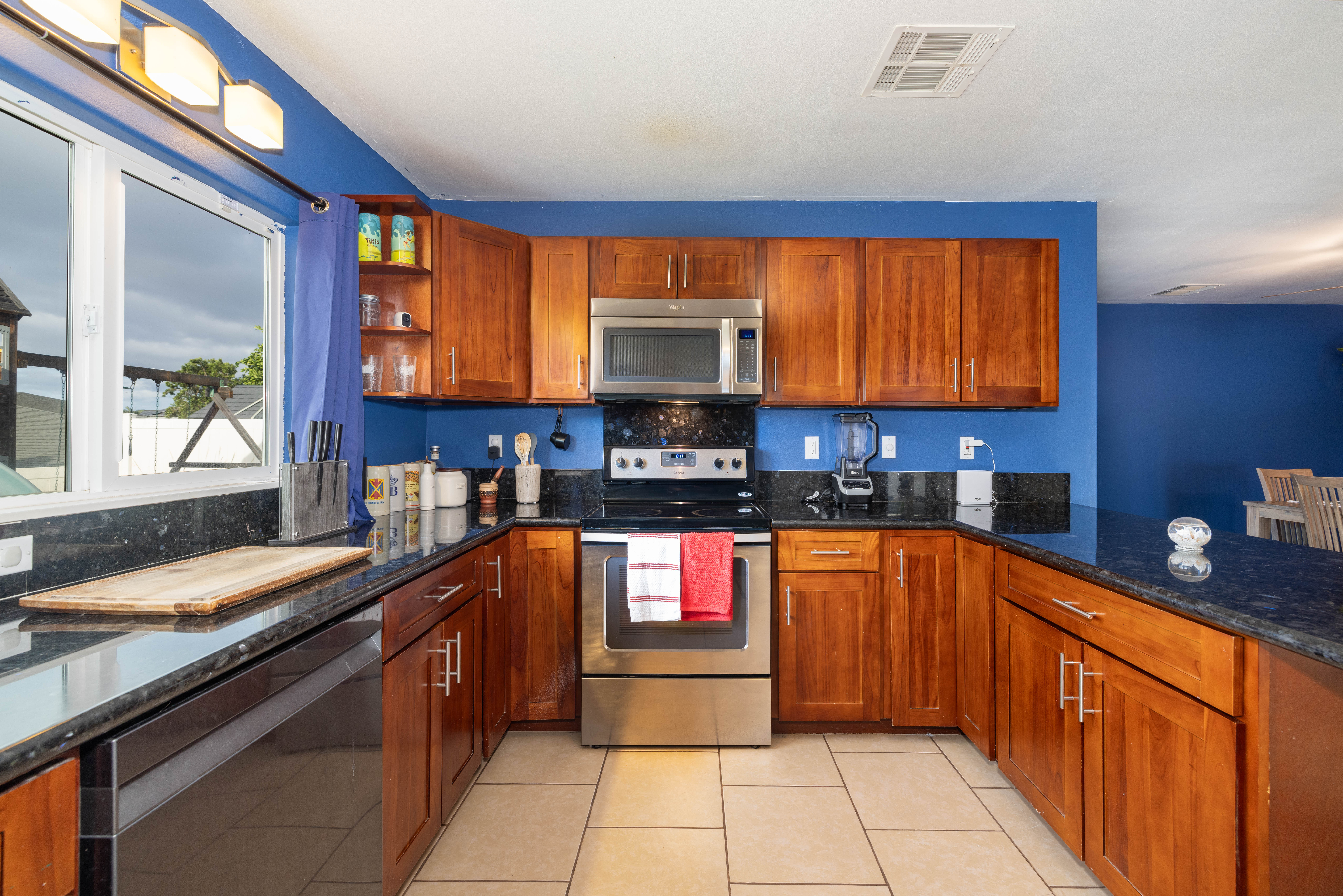 Waianae, Hawaii, 96792, United States, 4 Bedrooms Bedrooms, ,3 BathroomsBathrooms,Residential,For Sale,1992344