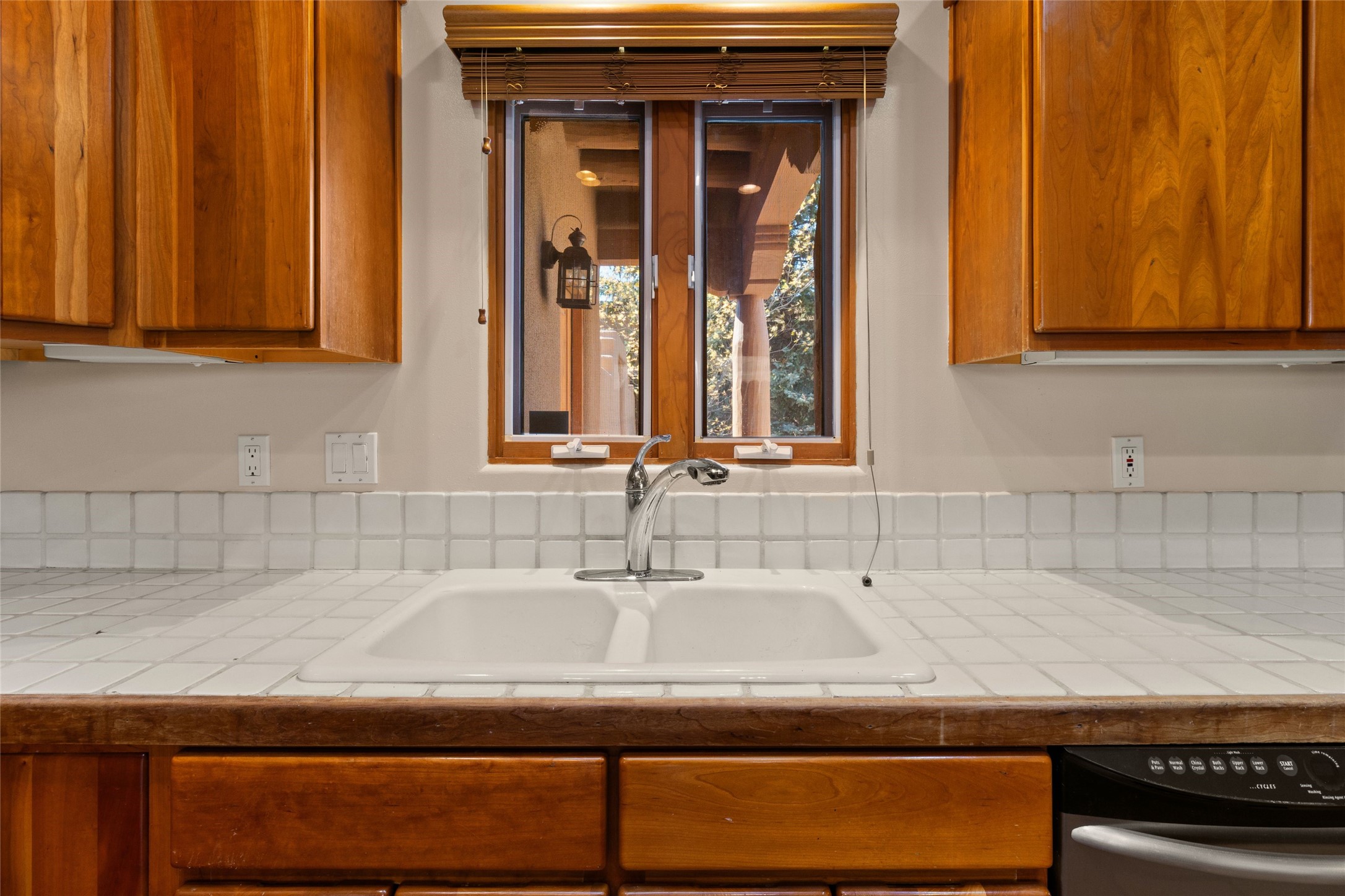  3008 Cliff Palace - 物件實景