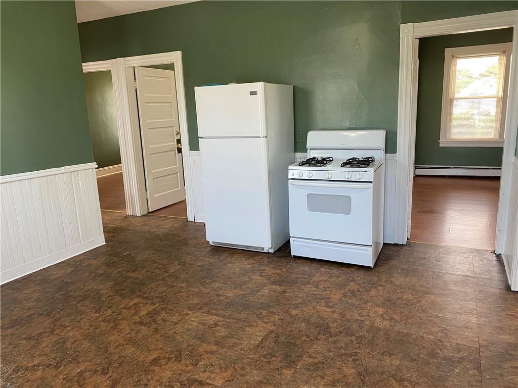 Providence, Rhode Island, 02908, United States, 9 Bedrooms Bedrooms, ,3 BathroomsBathrooms,Residential,For Sale,2036467