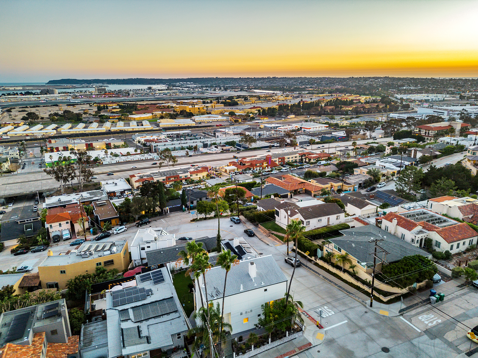  3815 Henry Street, San Diego, CA 92110 - 物件實景