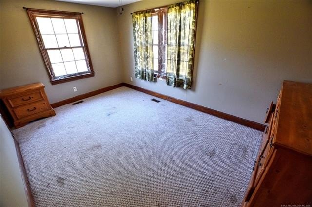 Hulbert, Oklahoma, 74441, United States, 4 Bedrooms Bedrooms, ,2 BathroomsBathrooms,Residential,For Sale,1983327