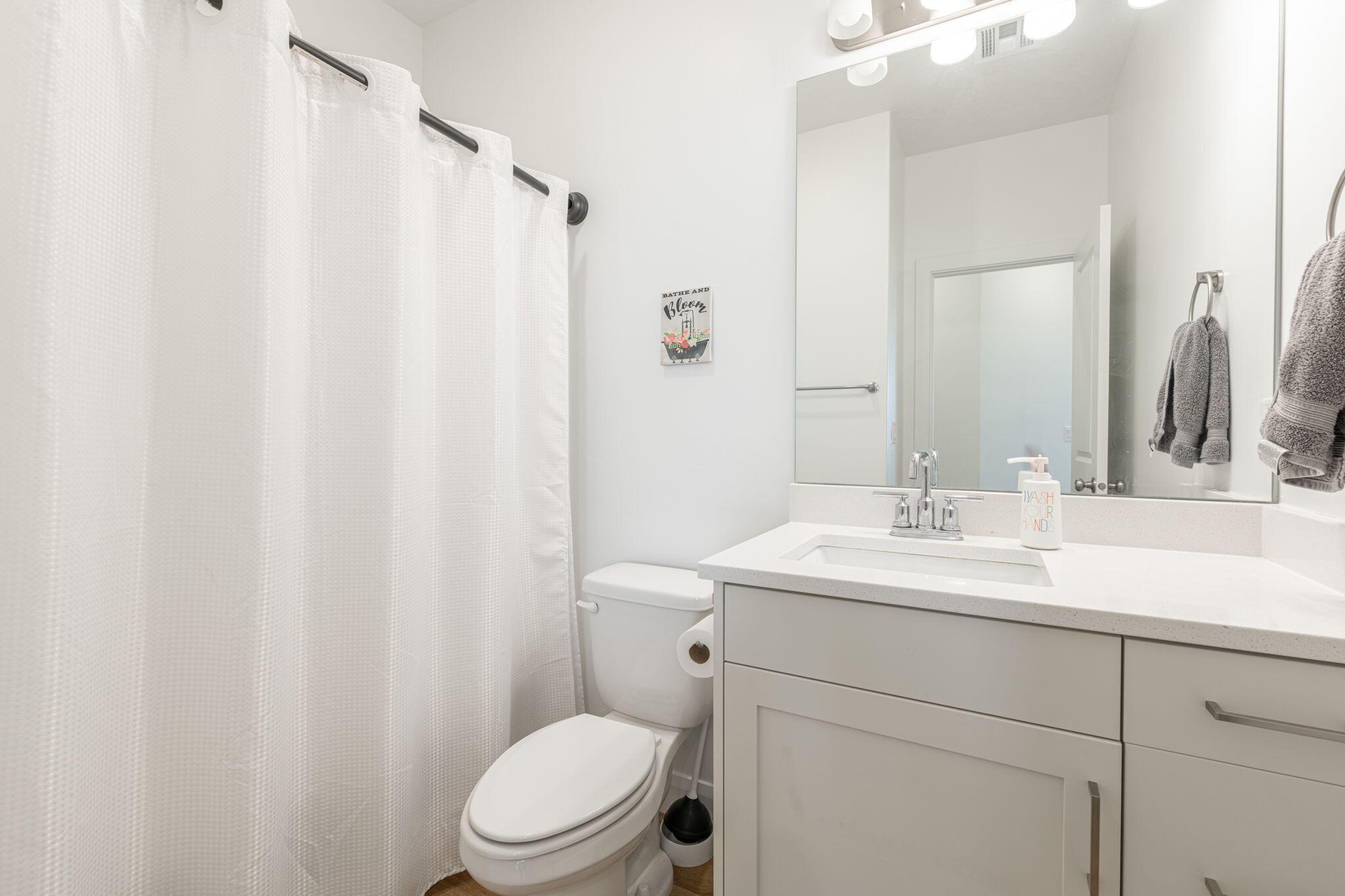 Washington, Utah, 84780, United States, 3 Bedrooms Bedrooms, ,2 BathroomsBathrooms,Residential,For Sale,1892539