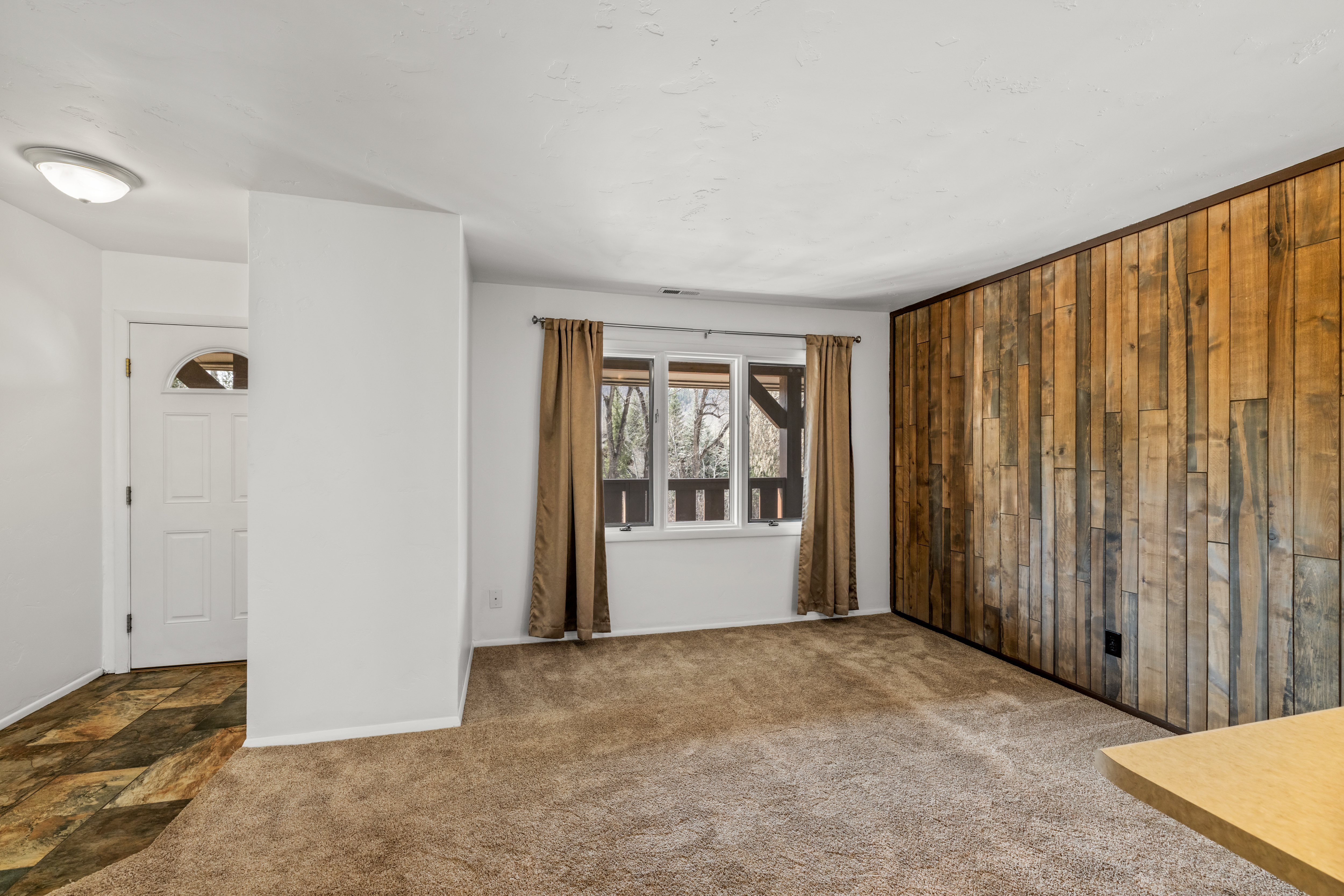  Rare Top-Floor Condo at Chaparral Terraces - 物件實景