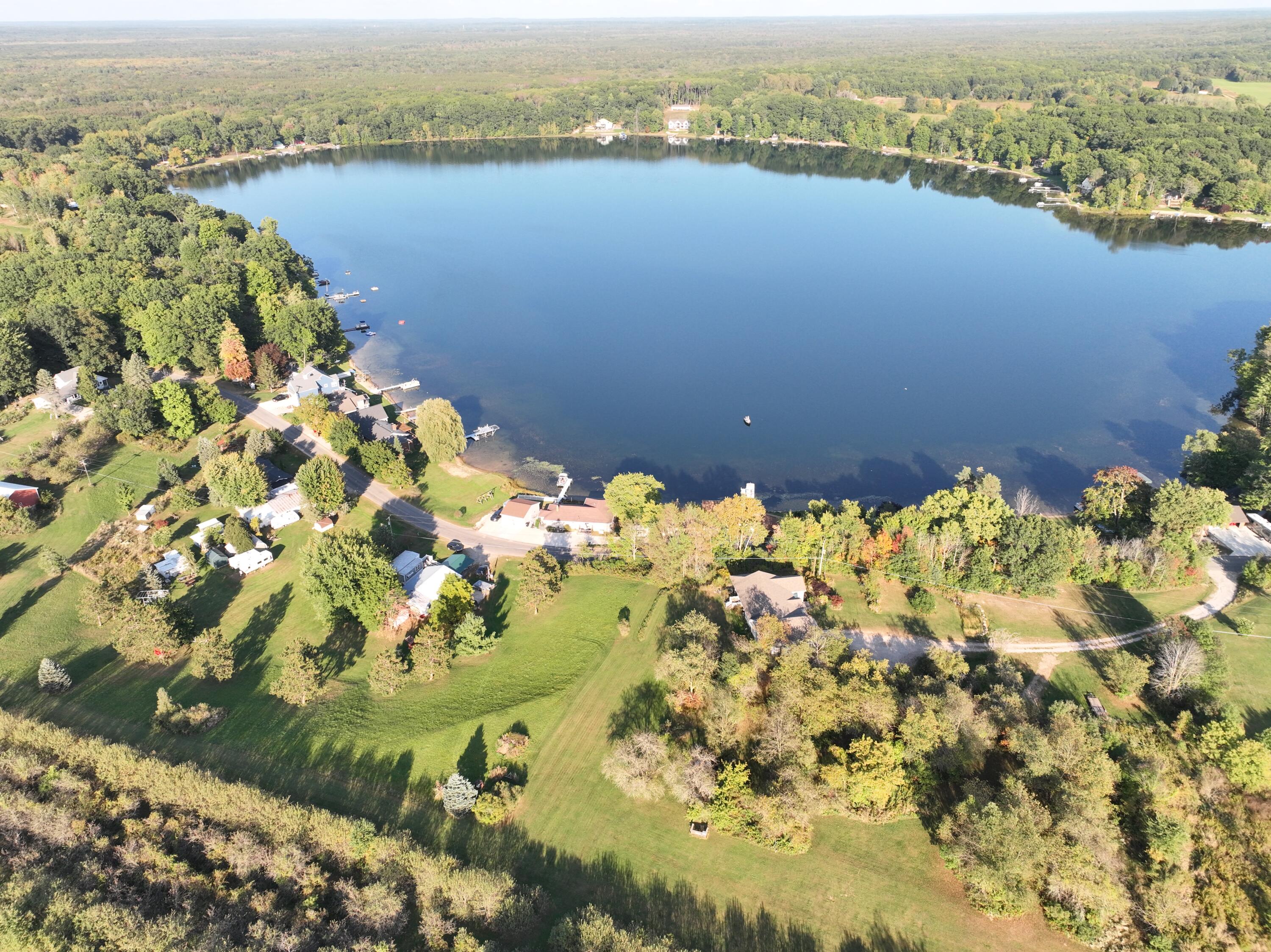 Fremont, Michigan, 49412, United States, 3 Bedrooms Bedrooms, ,2 BathroomsBathrooms,Residential,For Sale,1743034