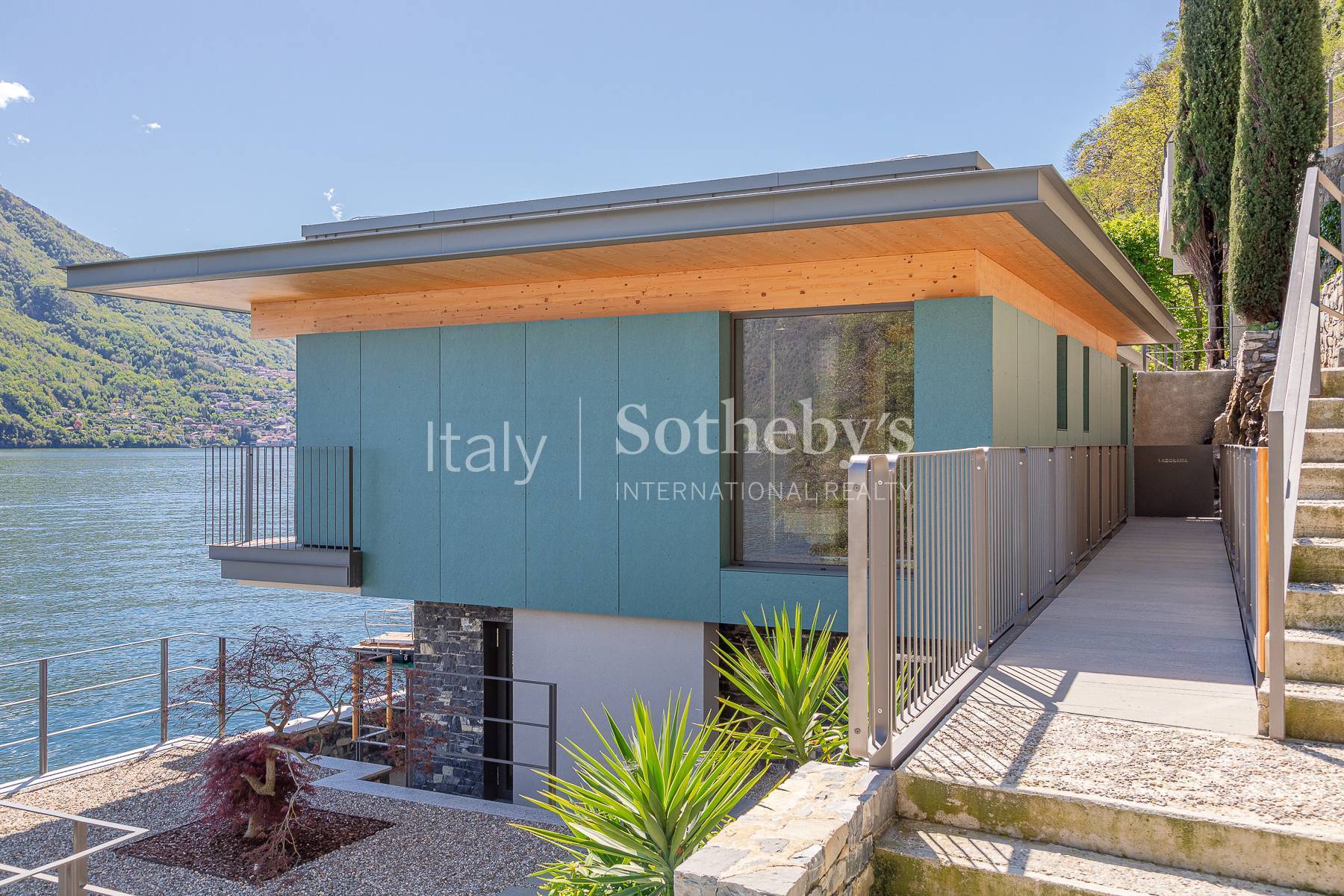  Incredible newly built villa with enchanting lake view - 物件實景