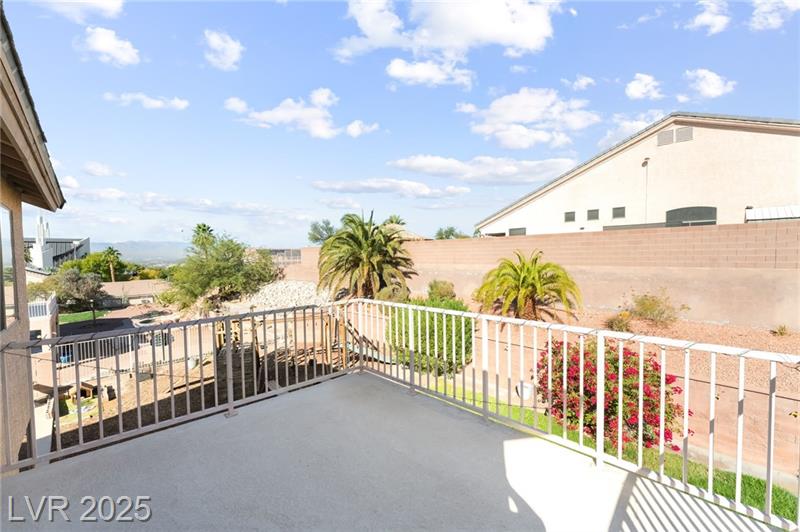 Las Vegas, Nevada, 89110, United States, 6 Bedrooms Bedrooms, ,3 BathroomsBathrooms,Residential,For Sale,1987091