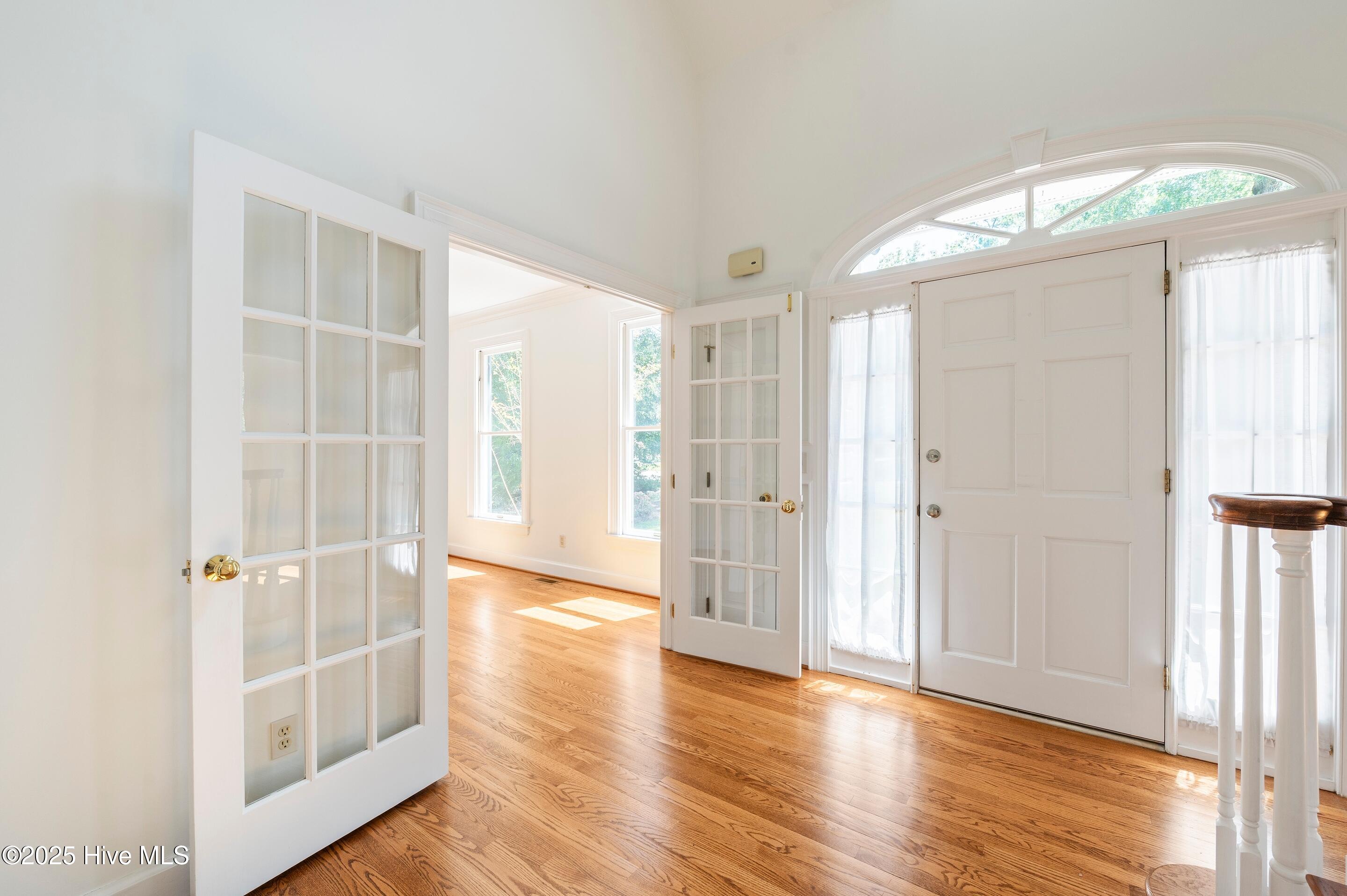 Wilmington, North Carolina, 28409, United States, 3 Bedrooms Bedrooms, ,4 BathroomsBathrooms,Residential,For Sale,1942177
