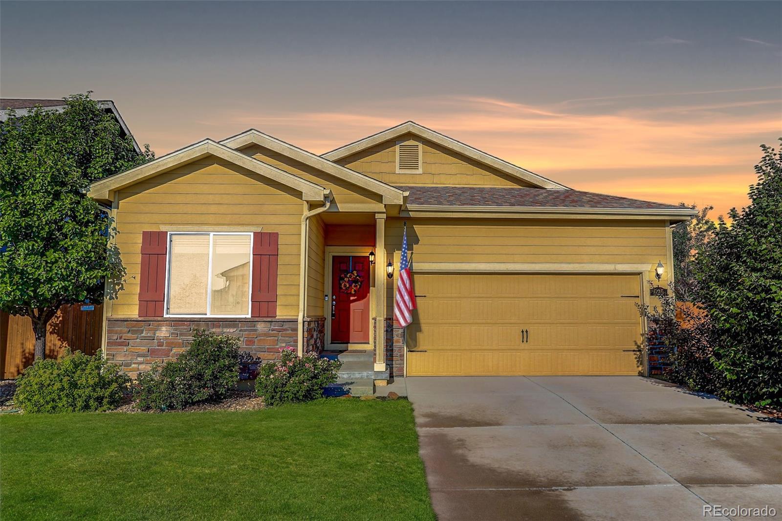 Dacono, Colorado, 80514, United States, 3 Bedrooms Bedrooms, ,2 BathroomsBathrooms,Residential,For Sale,1939654