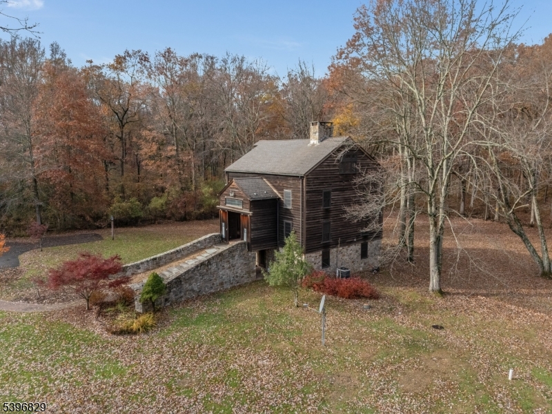 Union Twp., New Jersey, 08827, United States, 6 Bedrooms Bedrooms, ,6 BathroomsBathrooms,Residential,For Sale,1991066