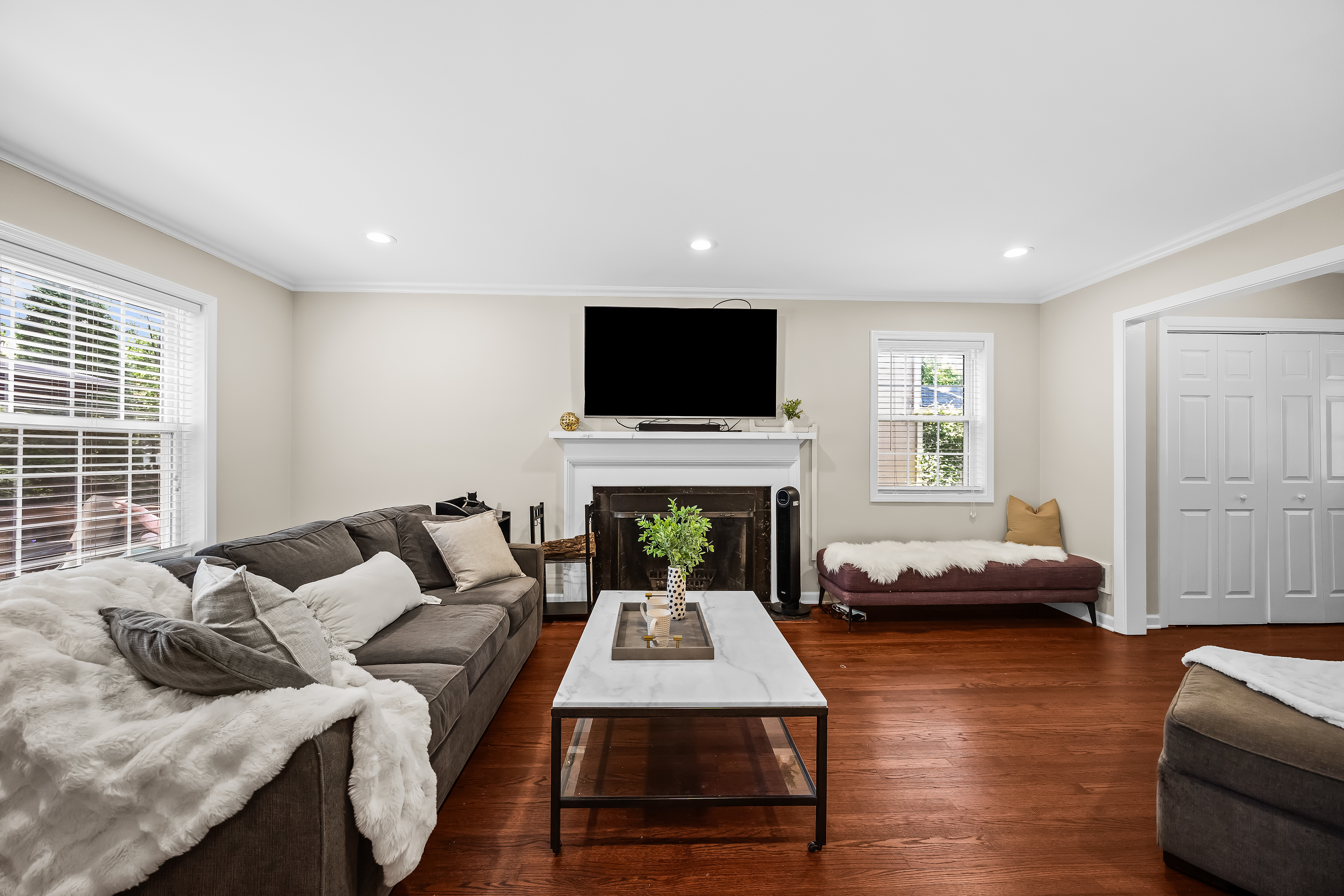  2314 Simpson Street, Evanston, IL 60201 - 物件實景