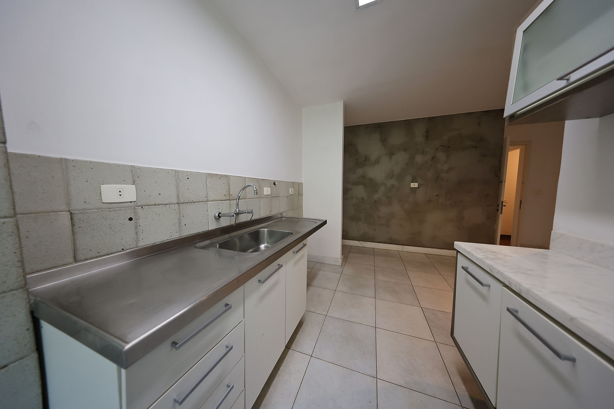  High-floor apartment with open views and spacious interiors - 物件實景