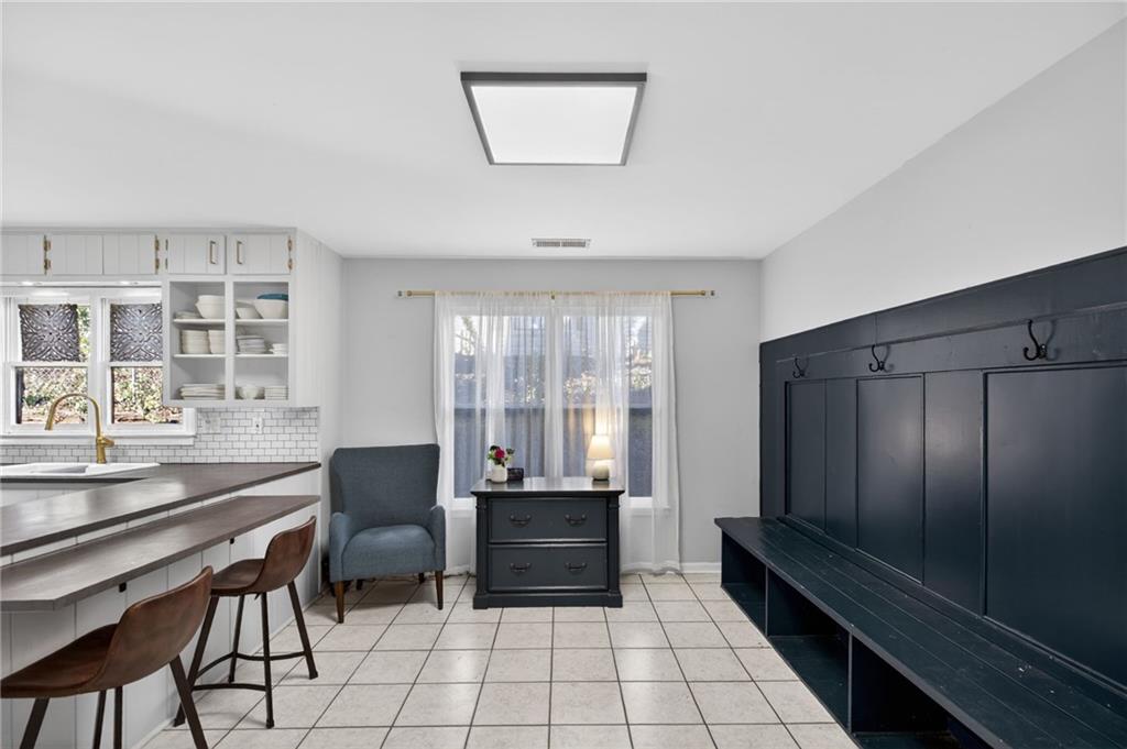 Roswell, Georgia, 30075, United States, 4 Bedrooms Bedrooms, ,4 BathroomsBathrooms,Residential,For Sale,2014792