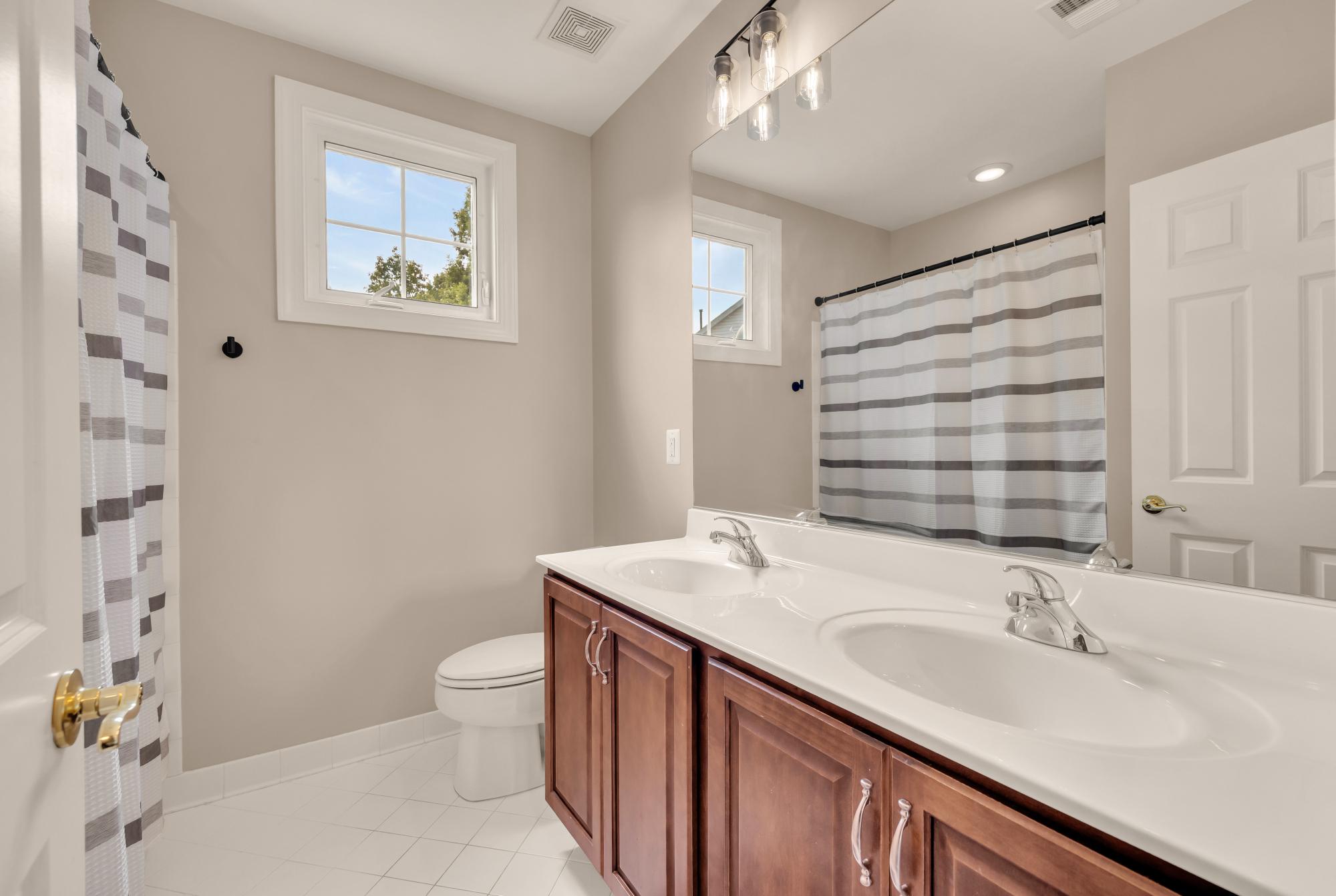  3232 Lost Pond Court, Triangle, VA, 22172 - 物件實景