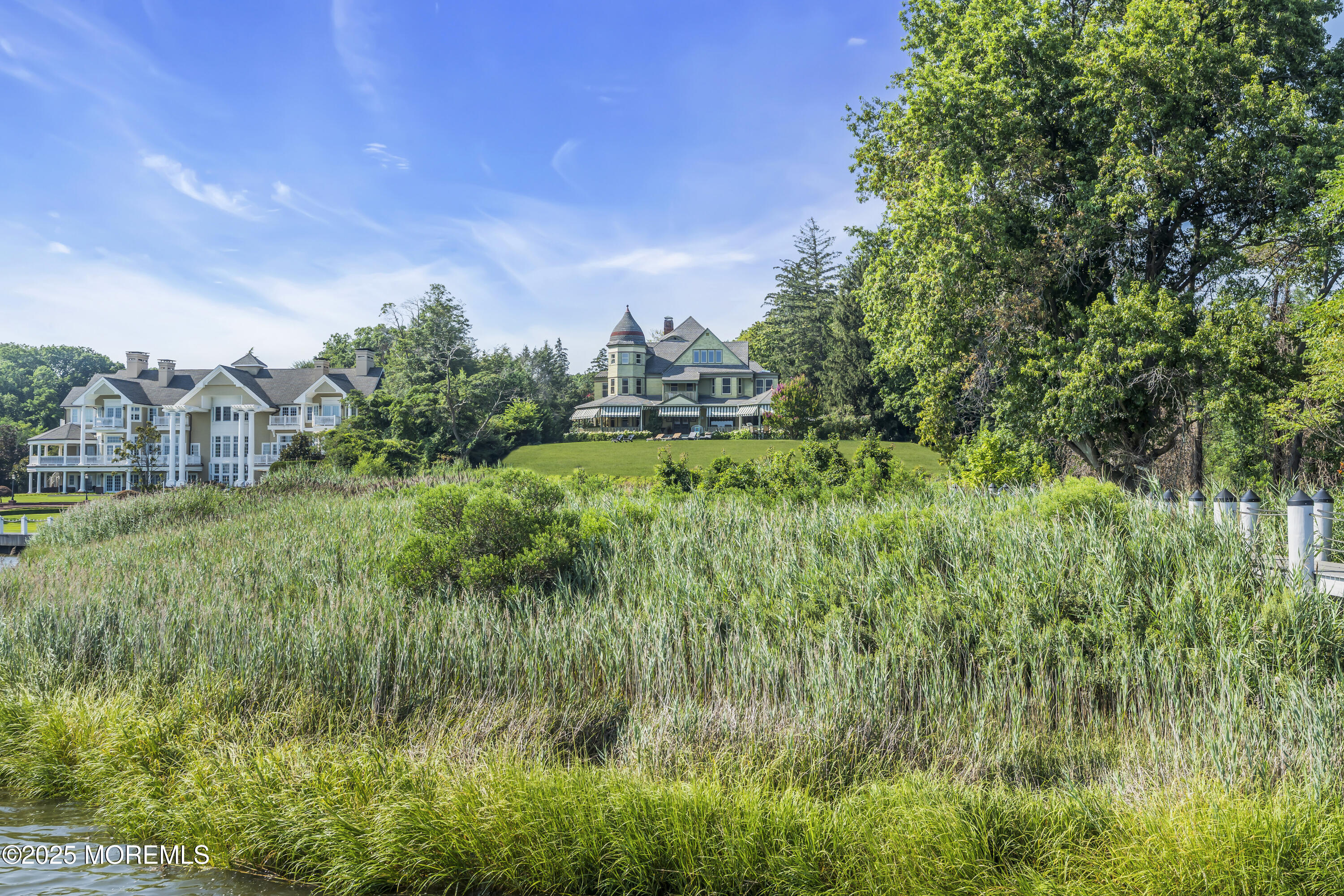 Red Bank, New Jersey, 07701, United States, 9 Bedrooms Bedrooms, ,6 BathroomsBathrooms,Residential,For Sale,1934404