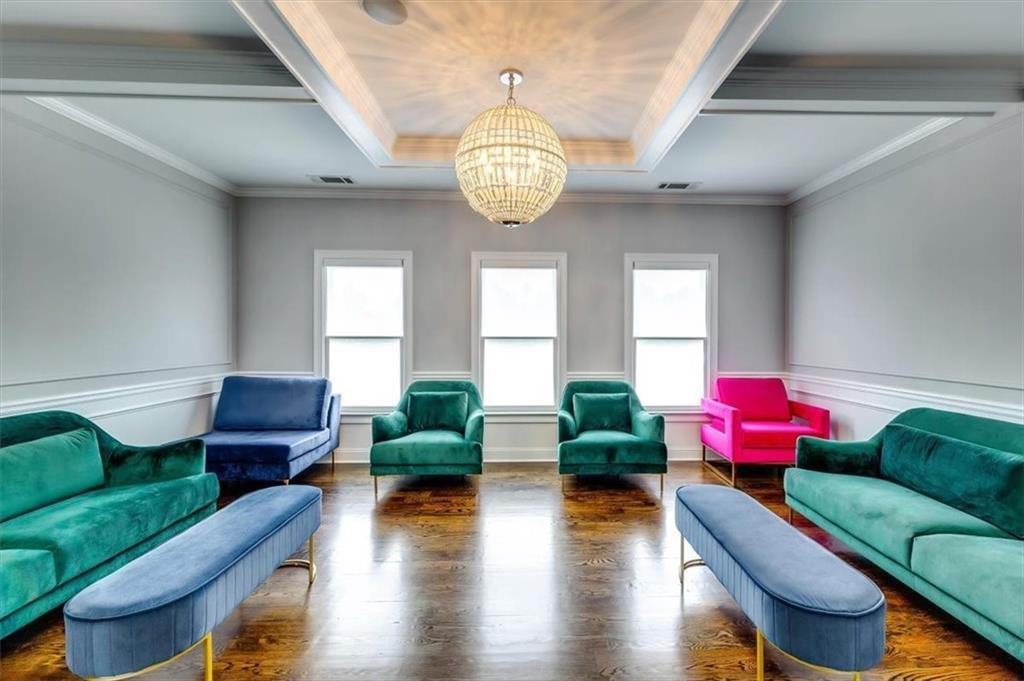 Loganville, Georgia, 30052, United States, 6 Bedrooms Bedrooms, ,8 BathroomsBathrooms,Residential,For Sale,2013543