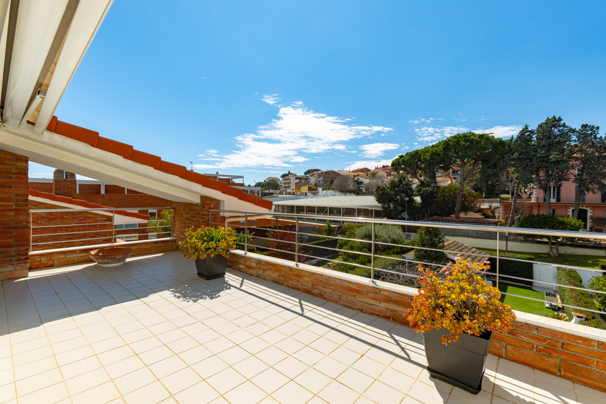  House in the center of Alella with elevator and communal pool - 物件實景