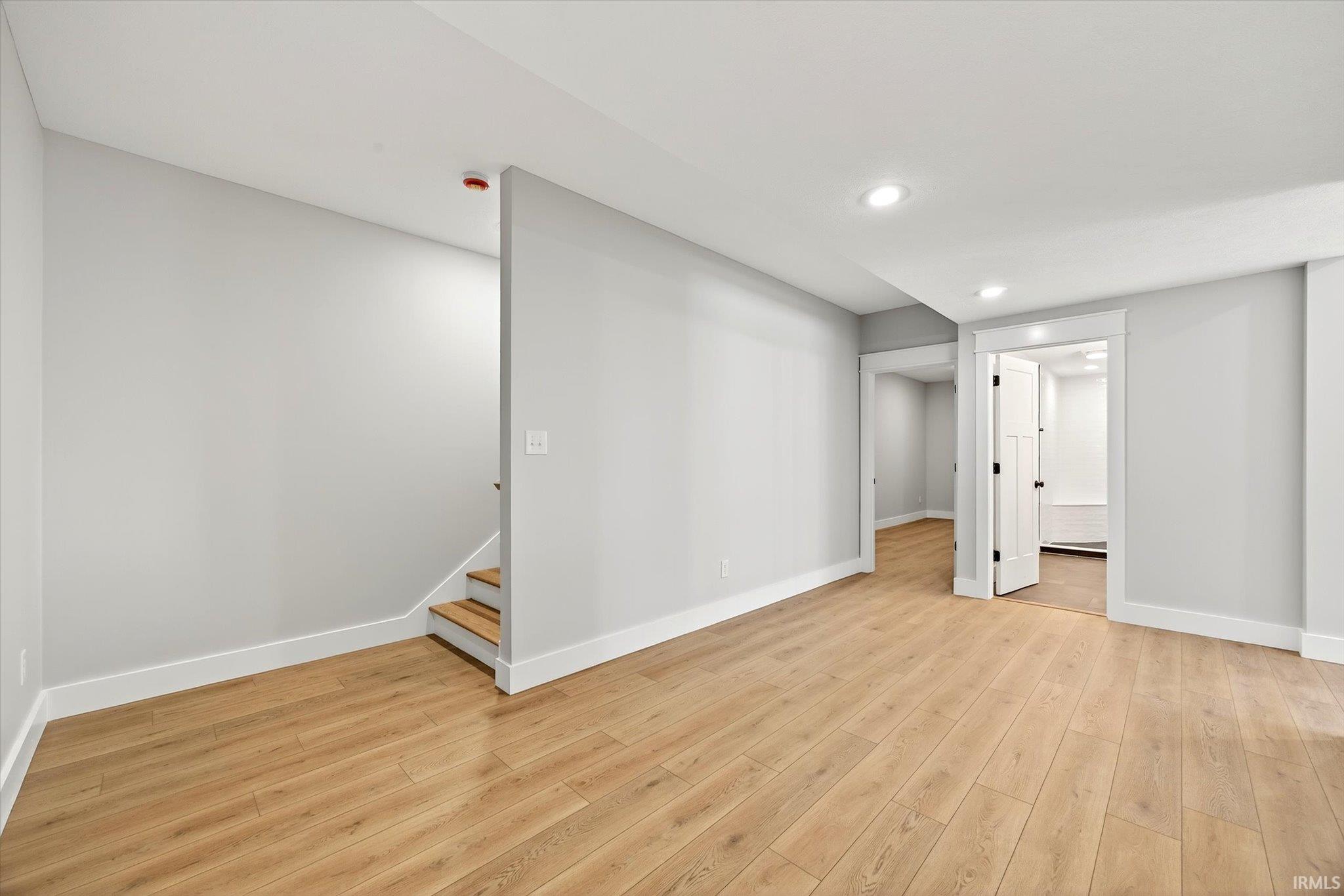 Bloomington, Indiana, 47401, United States, 5 Bedrooms Bedrooms, ,3 BathroomsBathrooms,Residential,For Sale,1987422