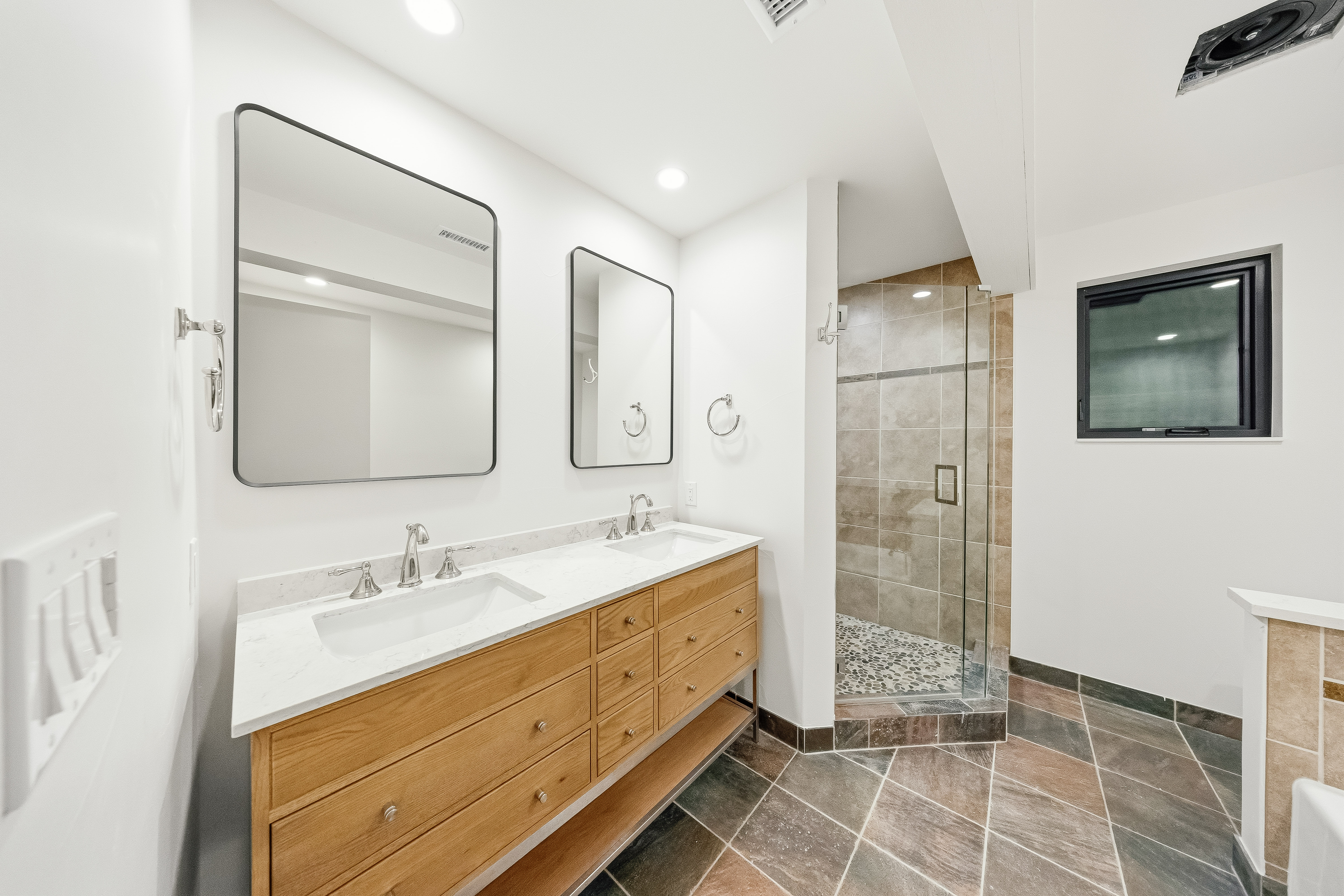  Thoughtfully reimagined home located in desirable Cherry Hills Village - 物件實景