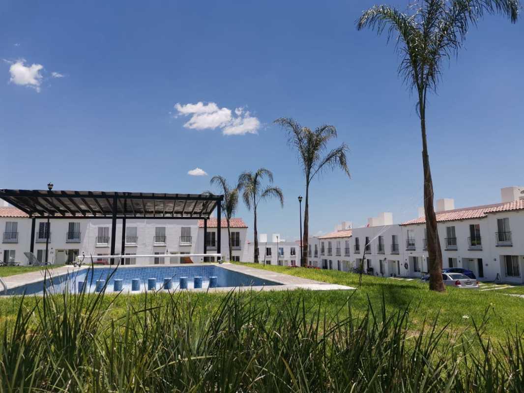 Av. de la Cantera, Querétaro, Querétaro, 76116, Mexico, 2 Bedrooms Bedrooms, ,2 BathroomsBathrooms,Residential,For Sale,Av. de la Cantera,1442014