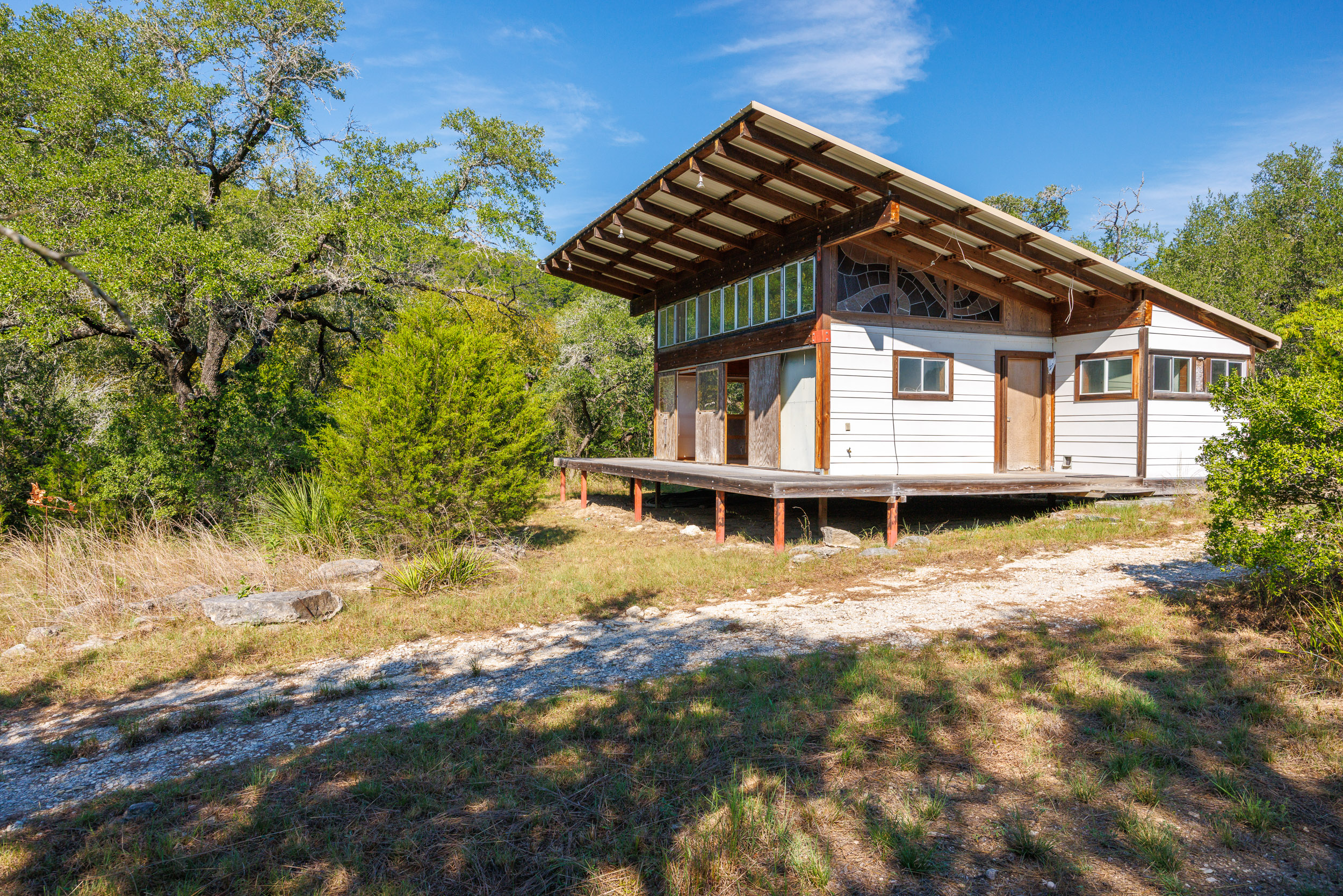 Wimberley, Texas, 78676, United States, 3 Bedrooms Bedrooms, ,3 BathroomsBathrooms,Residential,For Sale,1977776