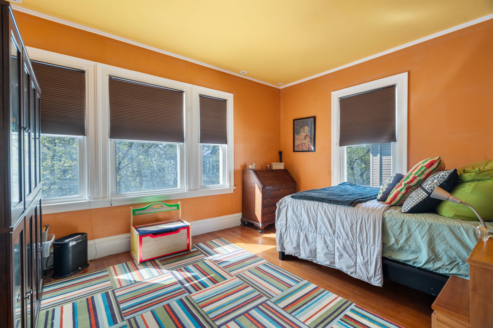  121 Thorndike Street, Brookline, MA, 02446 - 物件實景