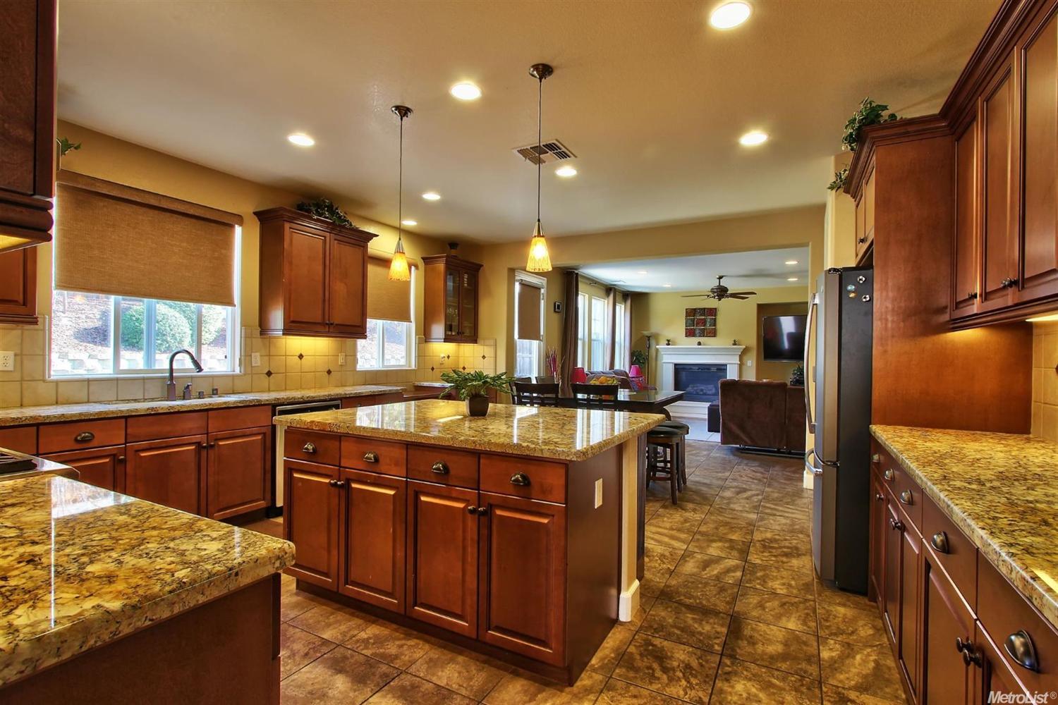Rocklin, California, 95765, United States, 5 Bedrooms Bedrooms, ,5 BathroomsBathrooms,Residential,For Sale,1860448