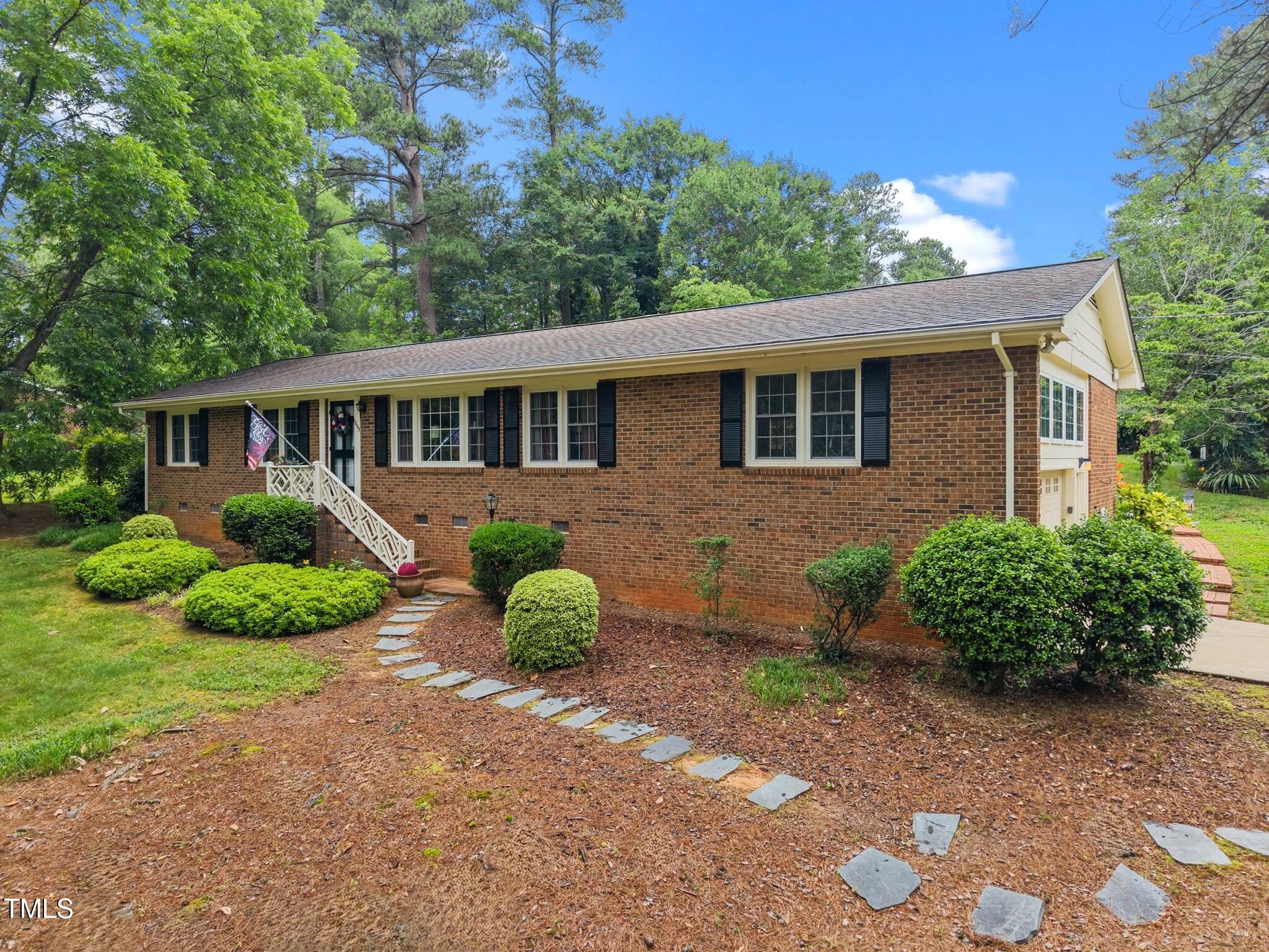 Raleigh, North Carolina, 27609, United States, 3 Bedrooms Bedrooms, ,2 BathroomsBathrooms,Residential,For Sale,1911441