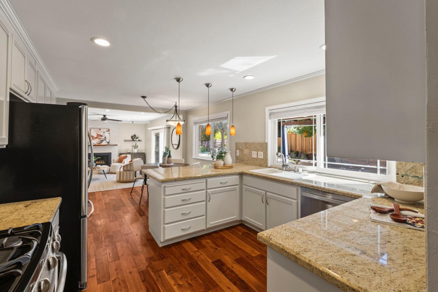 Morgan Hill, California, 95037, United States, 5 Bedrooms Bedrooms, ,3 BathroomsBathrooms,Residential,For Sale,1934202