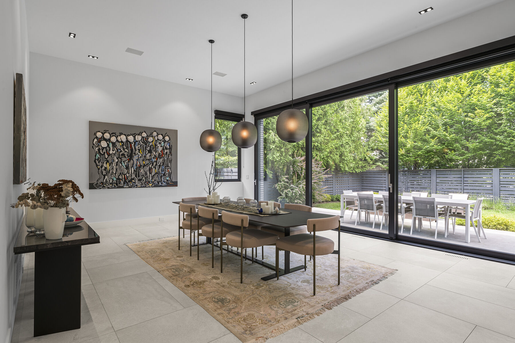  Bridle Path Home - 物件實景