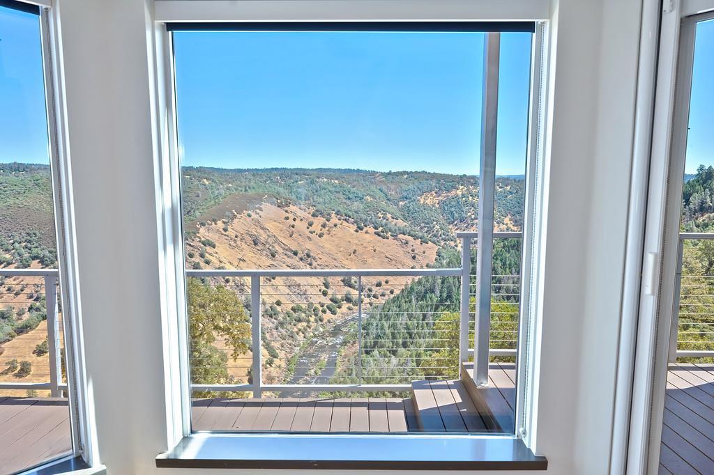 Placerville, California, 95667, United States, 4 Bedrooms Bedrooms, ,5 BathroomsBathrooms,Residential,For Sale,1982324