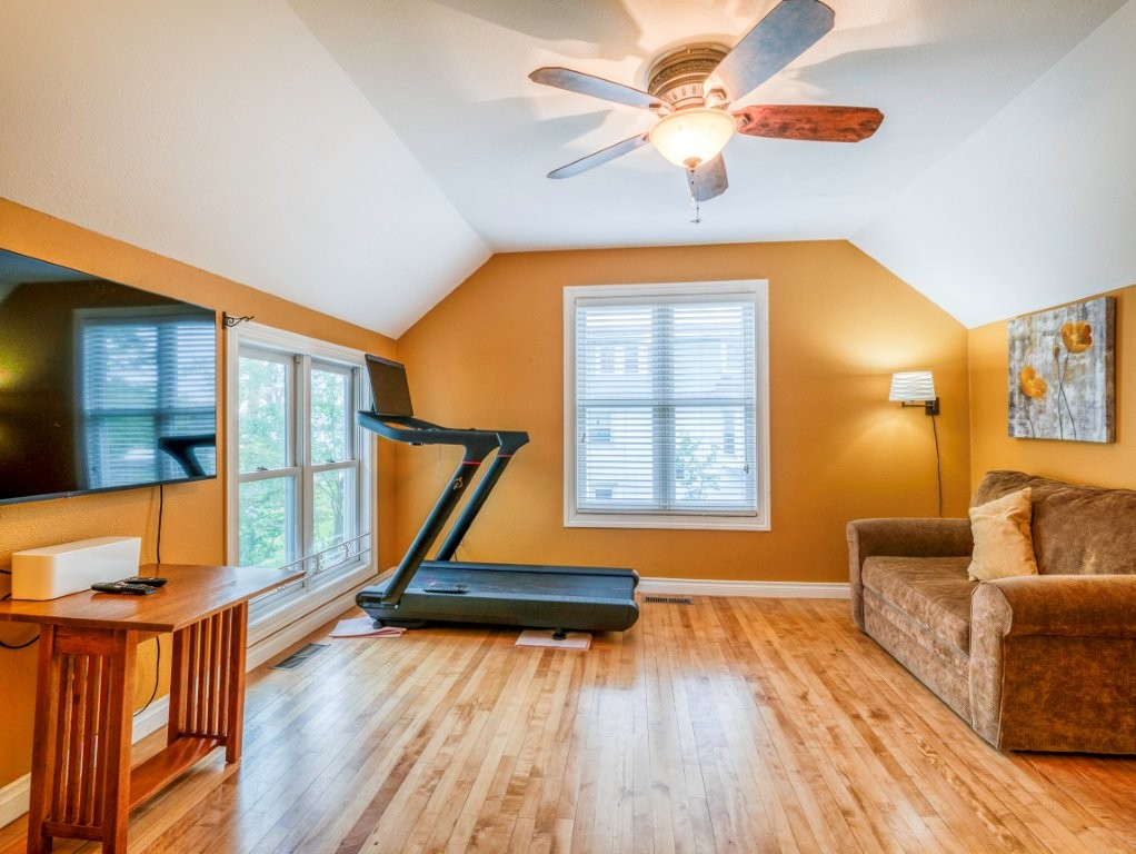 Bemidji, Minnesota, 56601, United States, 6 Bedrooms Bedrooms, ,2 BathroomsBathrooms,Residential,For Sale,2000102